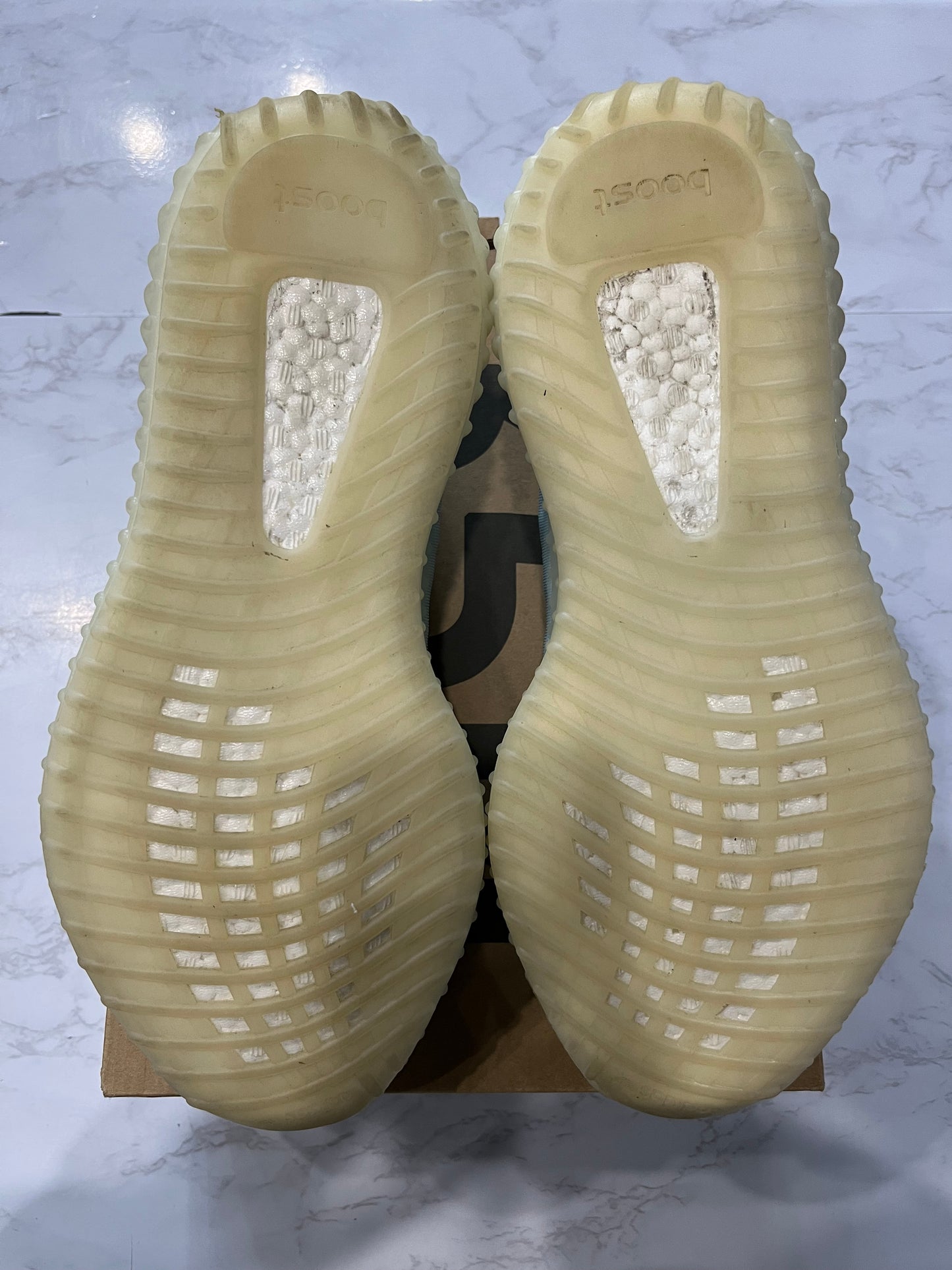 Yeezy Boost 350 V 2 Mono Ice PRE-OWNED