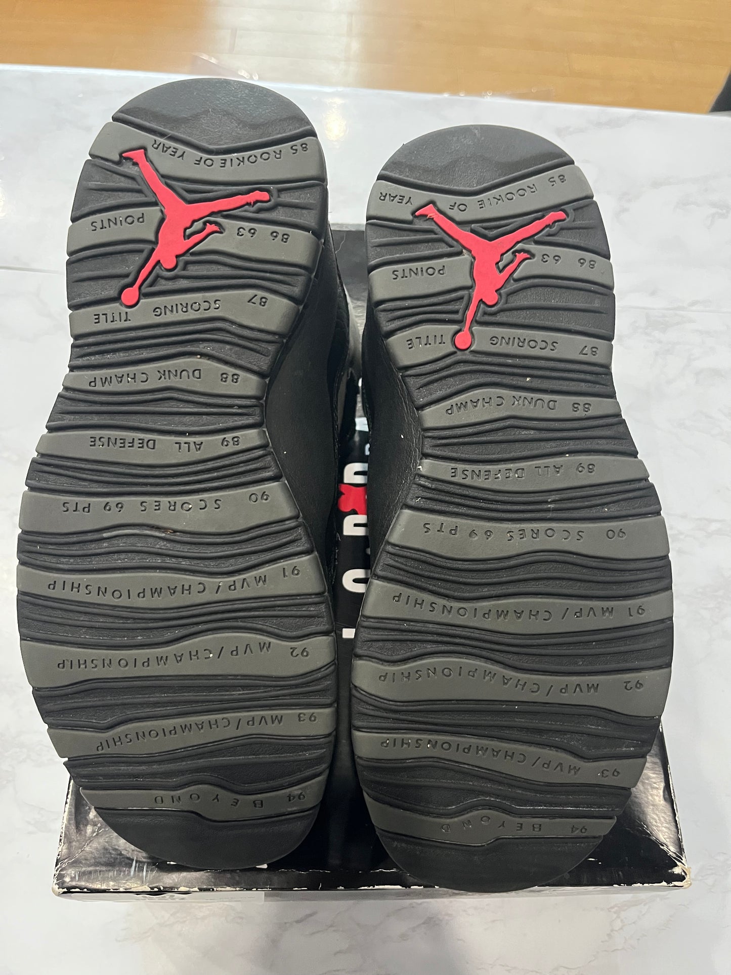 Jordan 10 Retro Shadow 2018 PRE-OWNED