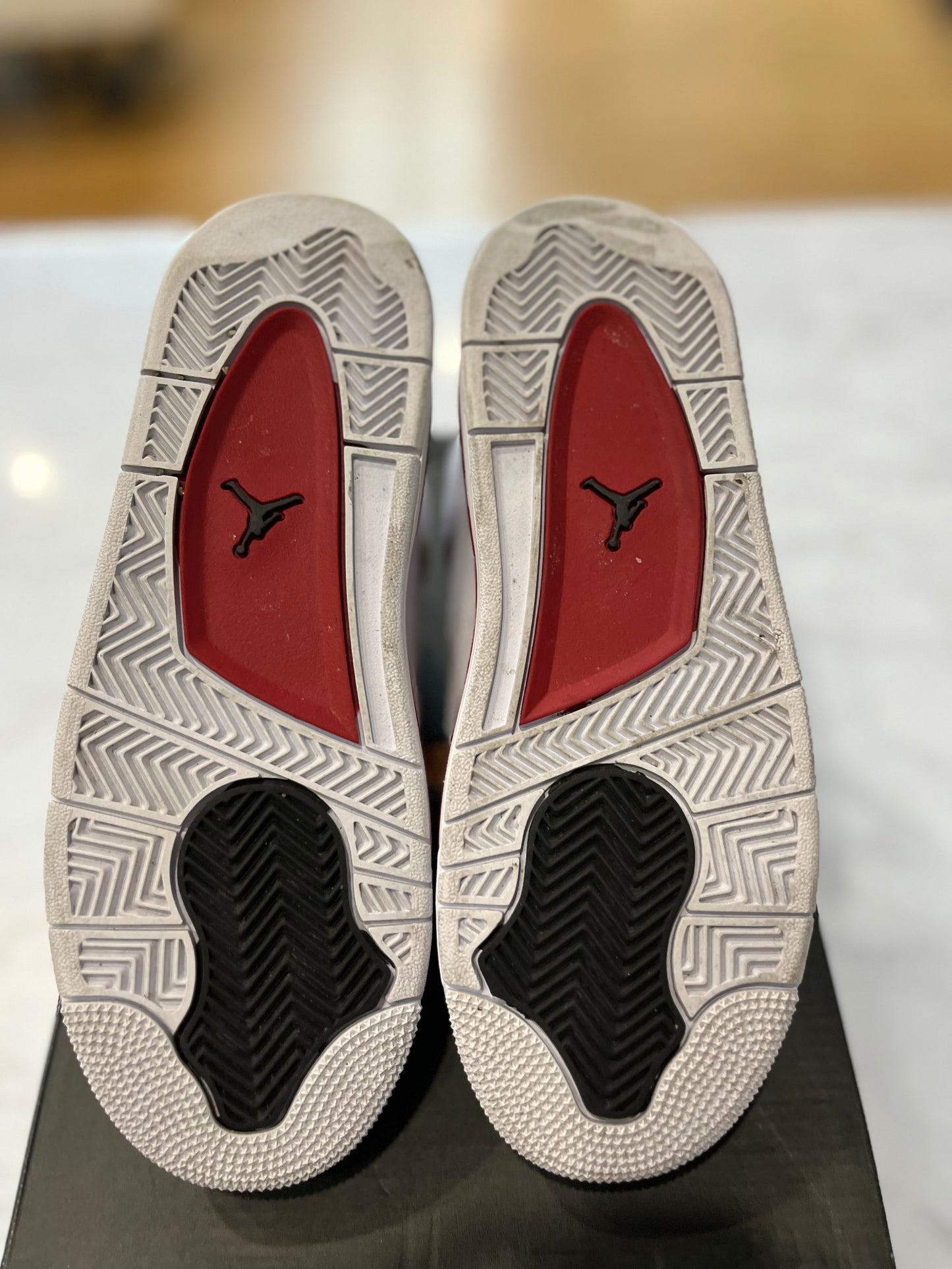 Jordan 4 Retro BG Alternate 89 PRE-OWNED