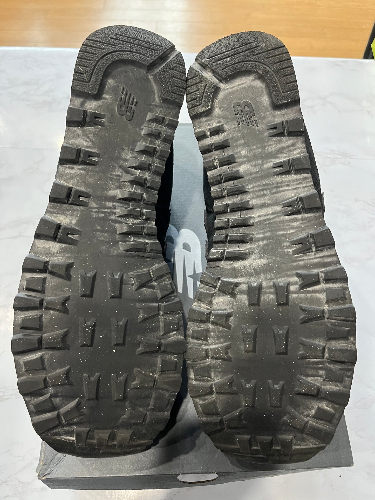 New Balance 574 Core Pack Black PRE-OWNED