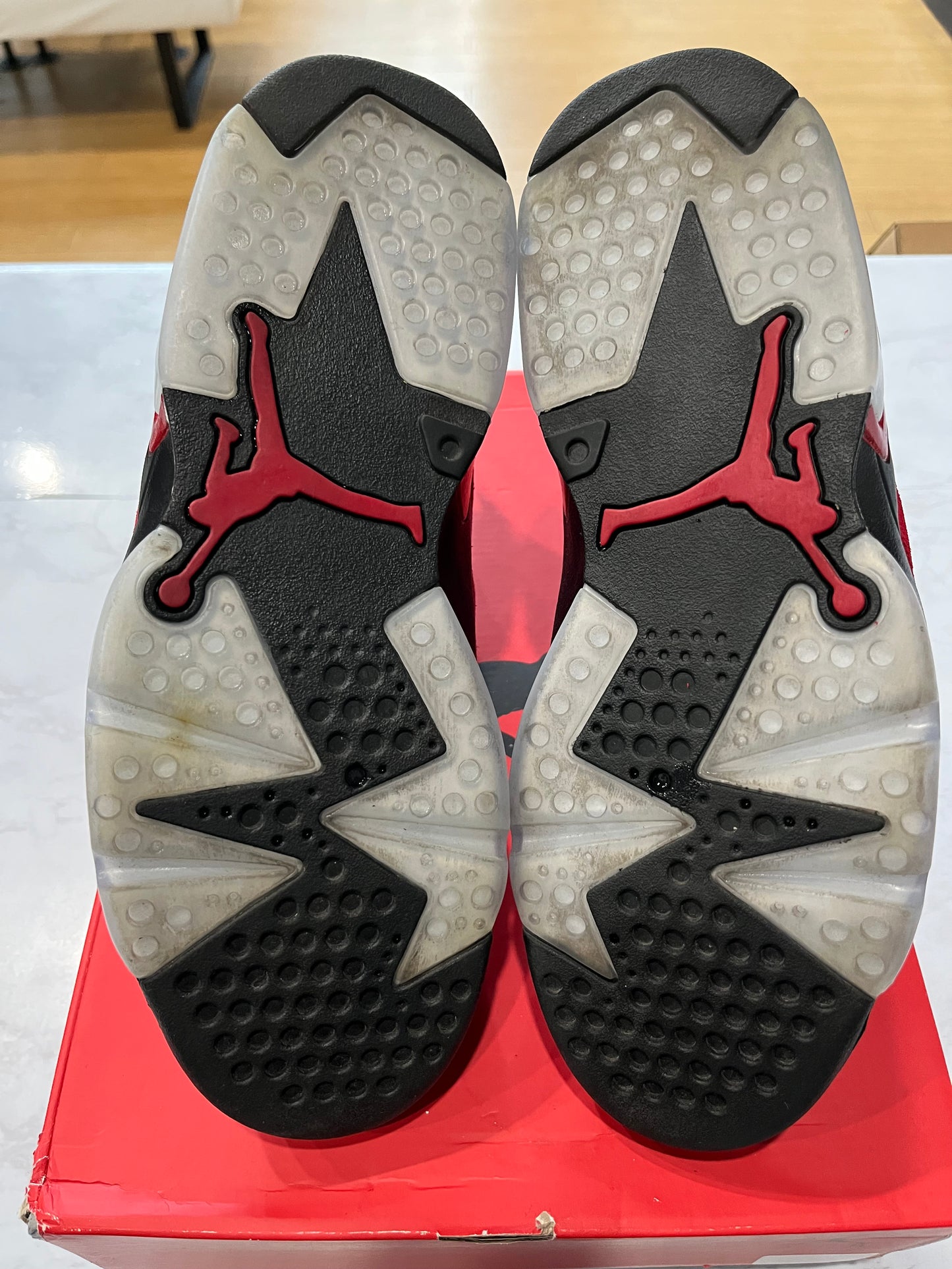 Jordan 6 Retro Toro Bravo PRE-OWNED