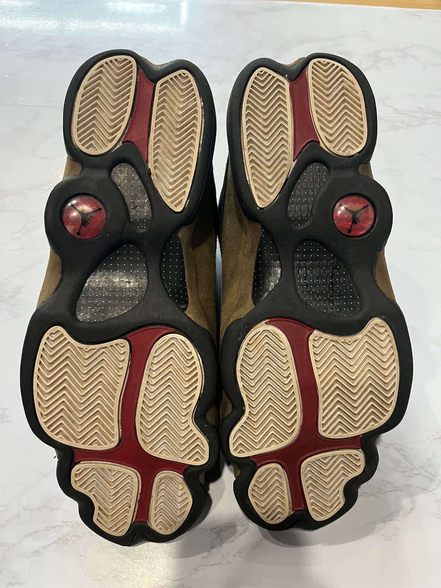 Jordan 13 Retro Olive PRE-OWNED