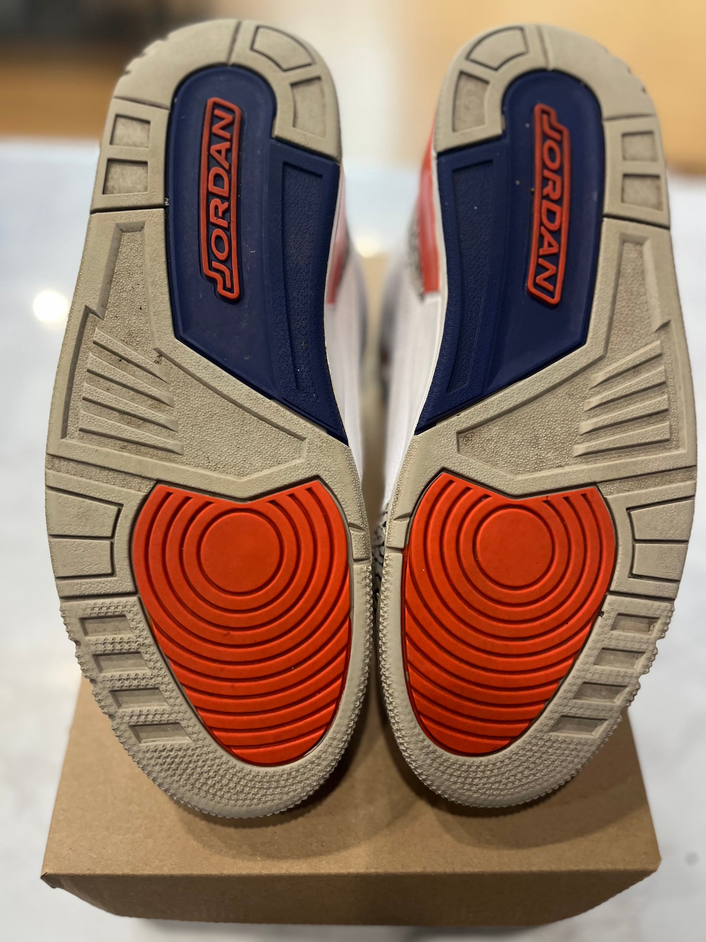 Jordan 3 Retro Knicks PRE-OWNED