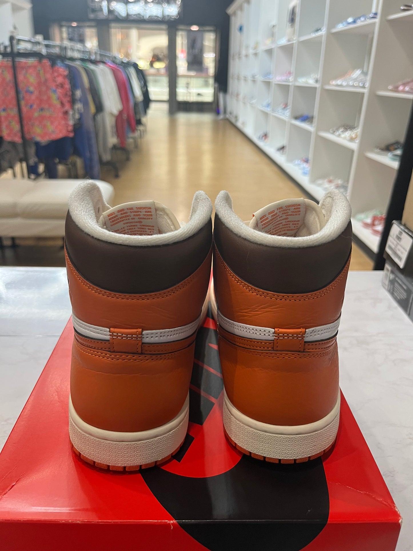 Wmns Jordan 1 High OG Starfish PRE-OWNED