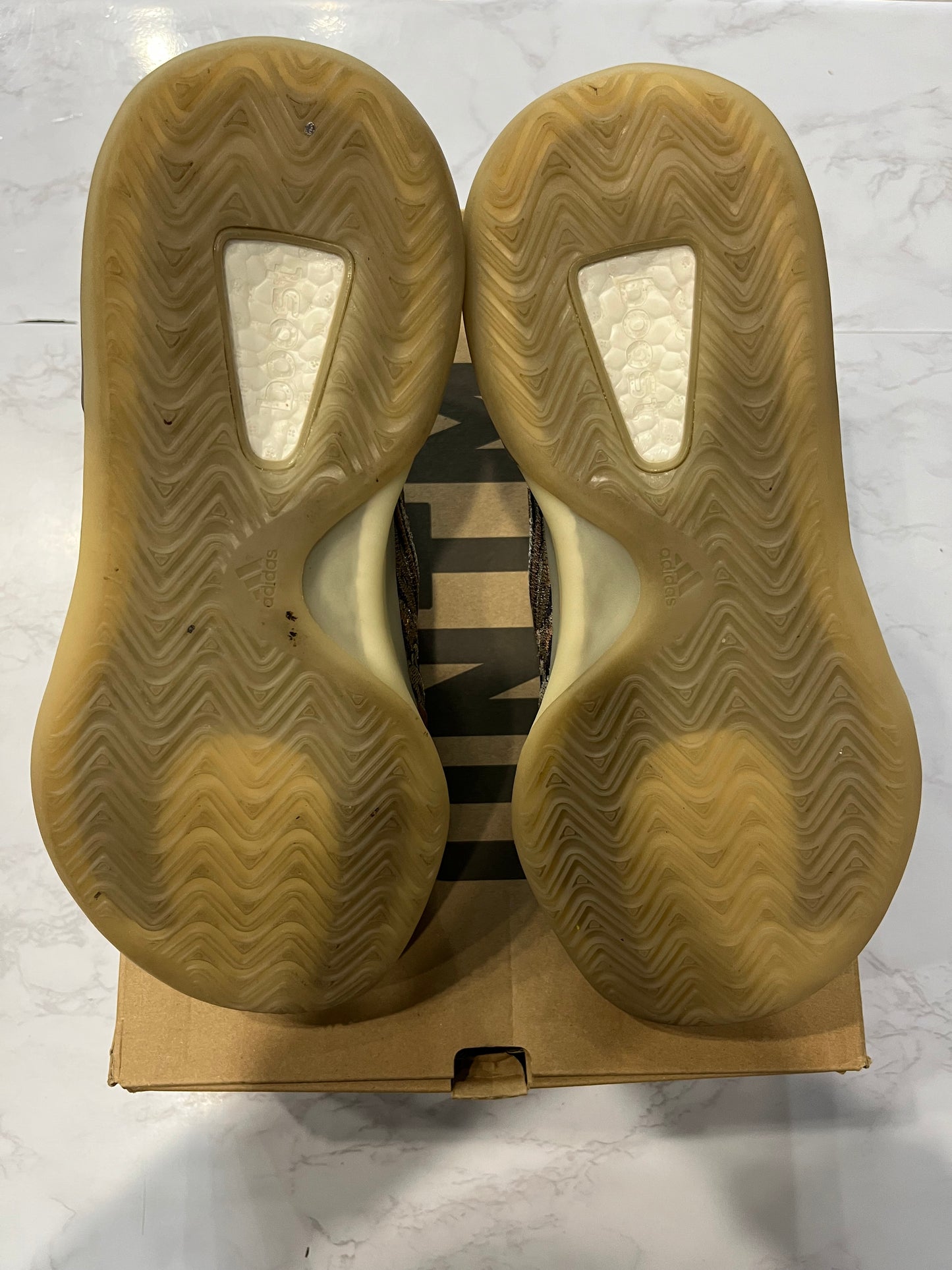 Yeezy Quantum Flash Orange PRE-OWNED