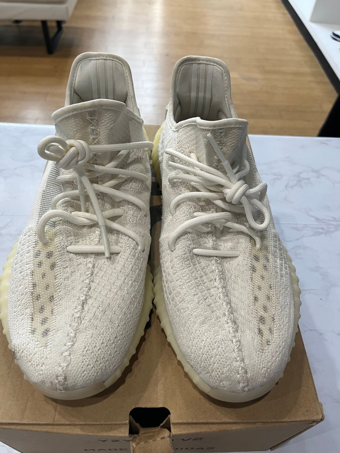 Yeezy Boost 350 V 2 Bone PRE-OWNED