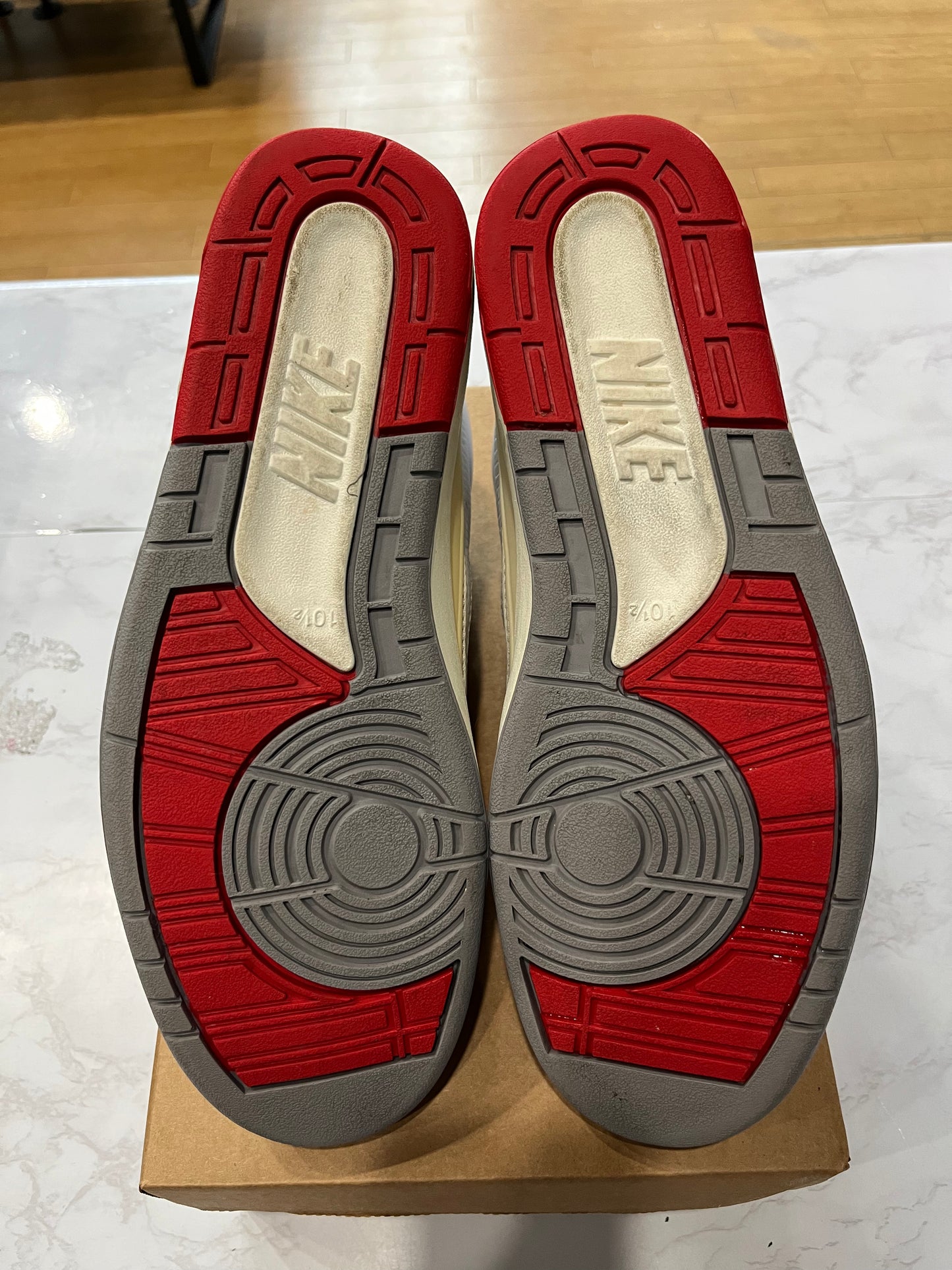 Jordan 2 Retro Origins PRE-OWNED