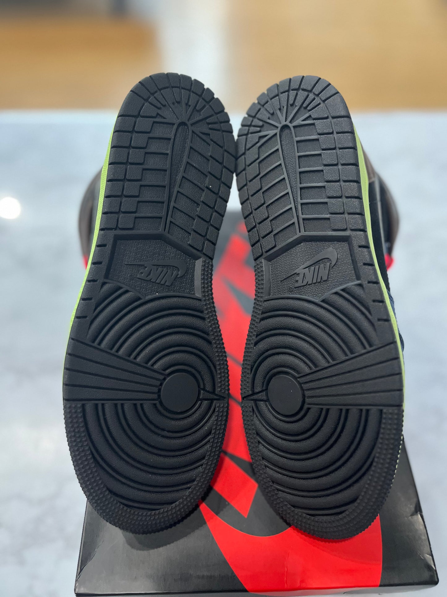 Jordan 1 Retro High GS Tokyo Bio Hack PRE-OWNED