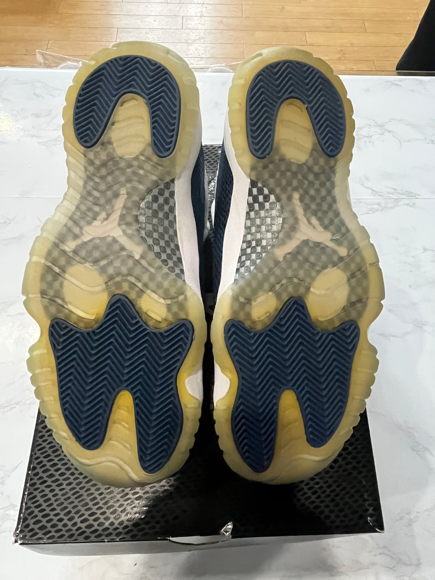 Jordan 11 Retro Low Navy Snakeskin 2019 PRE-OWNED