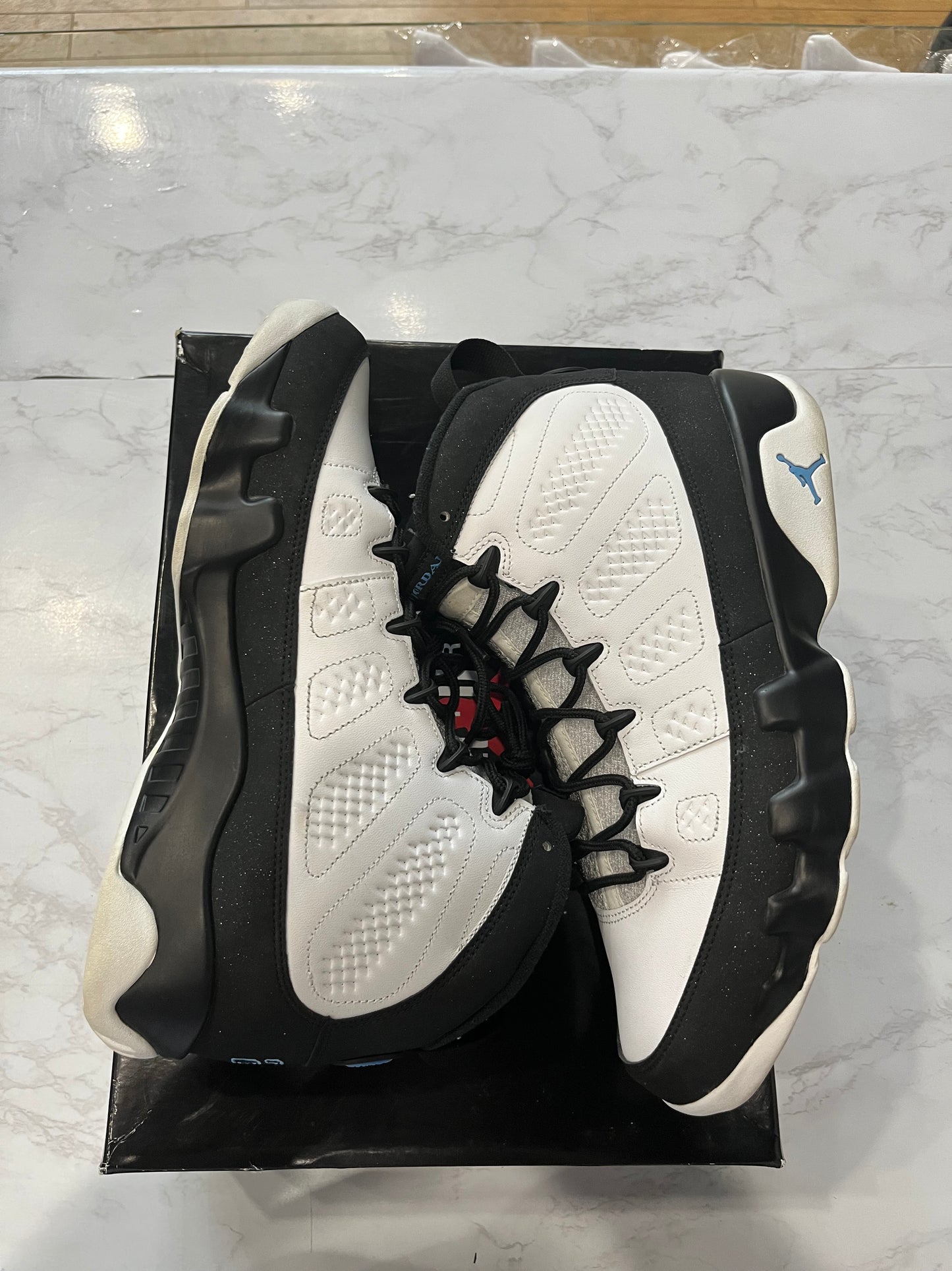 Jordan 9 Retro University Blue PRE-OWNED