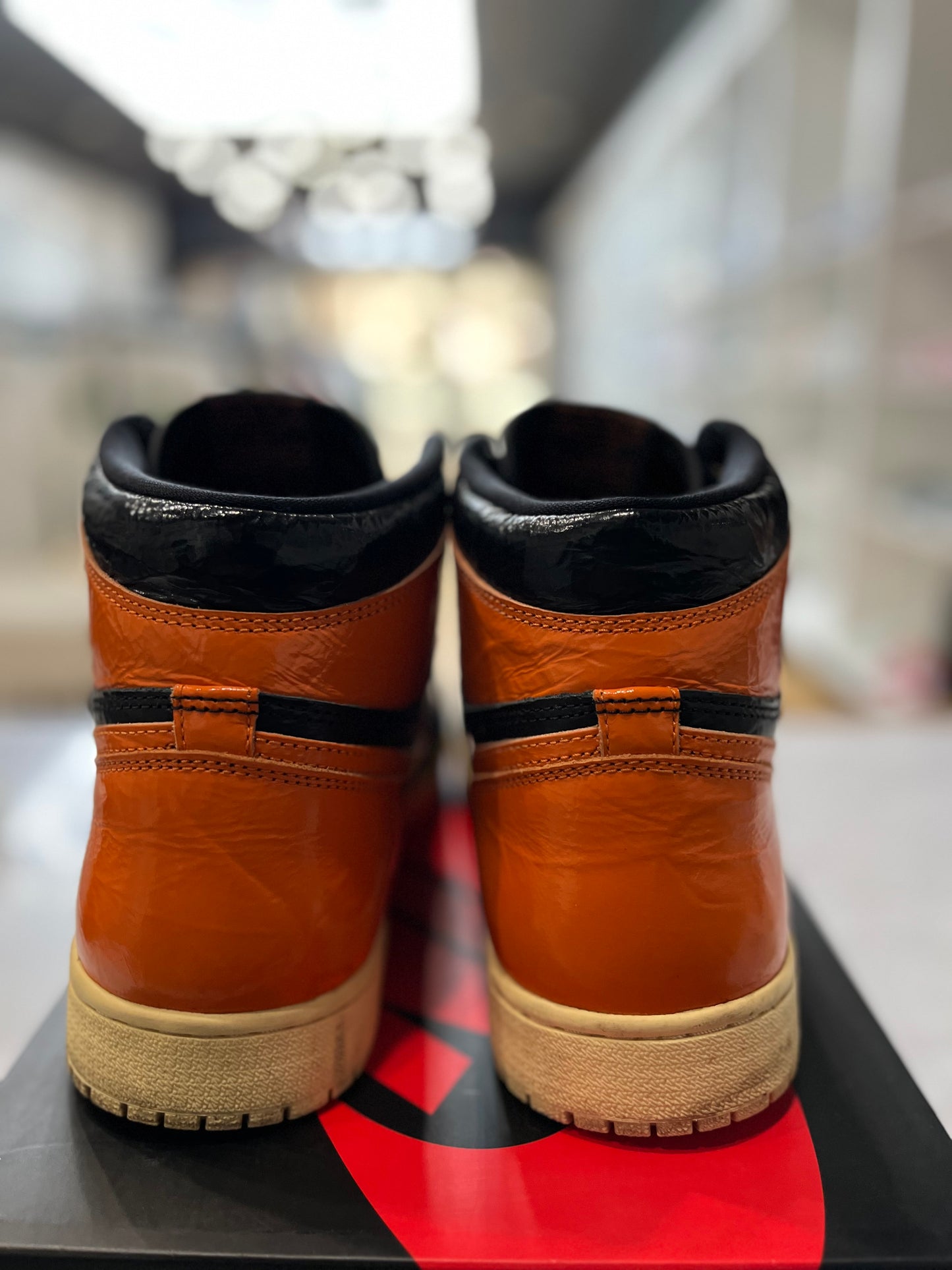 Jordan 1 Retro High OG Shattered Backboard 3.0 PRE-OWNED