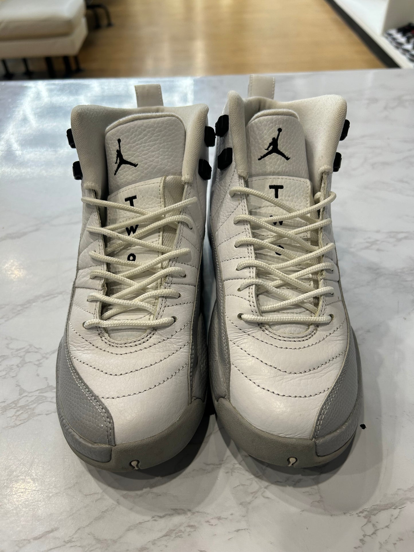 Jordan 12 Retro GS Wolf Grey PRE-OWNED