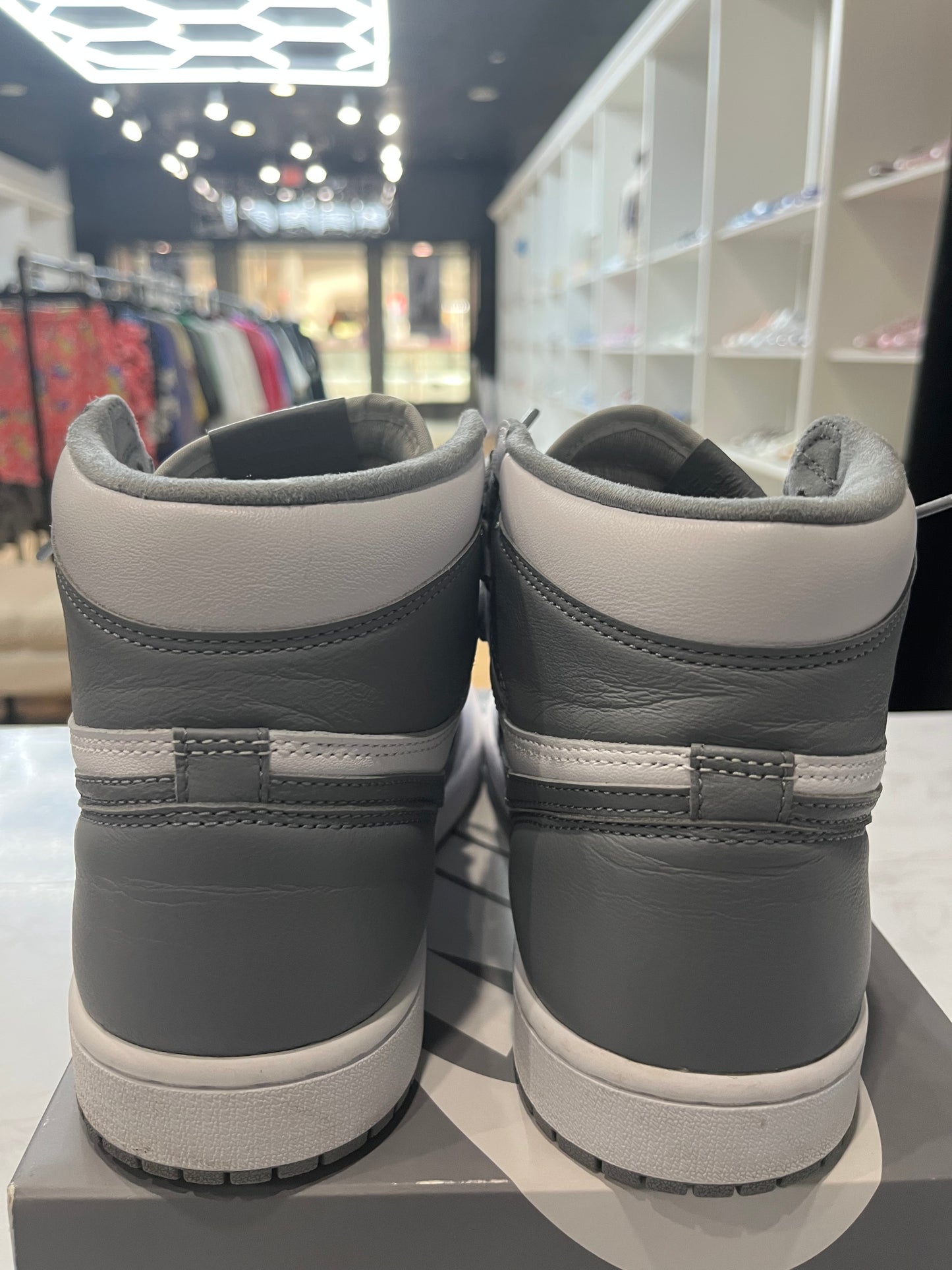 Jordan 1 Retro High OG Stealth PRE-OWNED