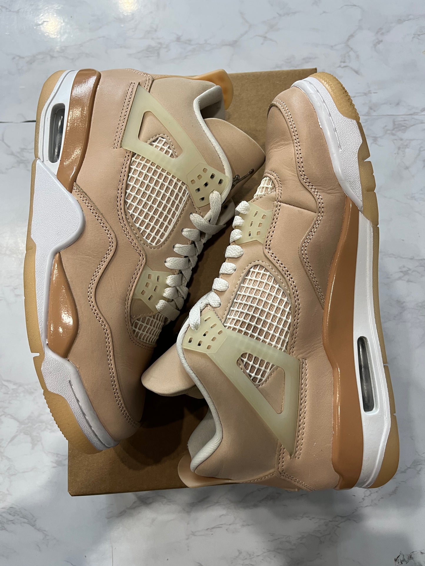 Wmns Jordan 4 Retro Shimmer PRE-OWNED