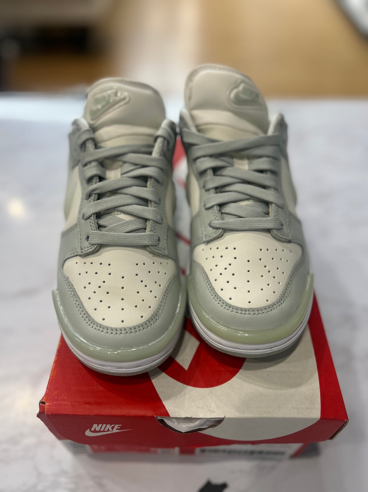 Wmns Dunk Low Twist Light Silver Pre Owned