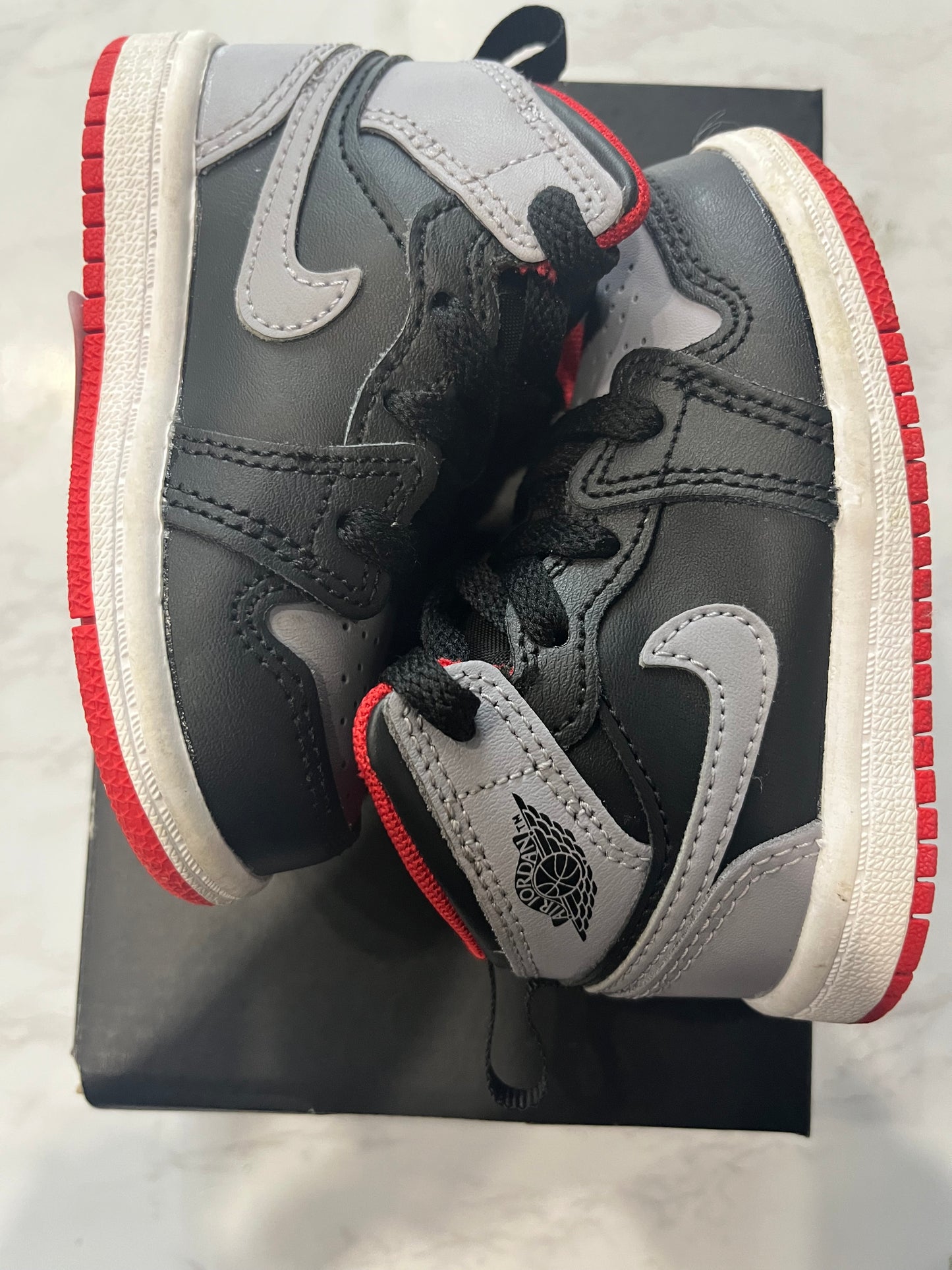 Jordan 1 Mid TD Bred Shadow PRE-OWNED