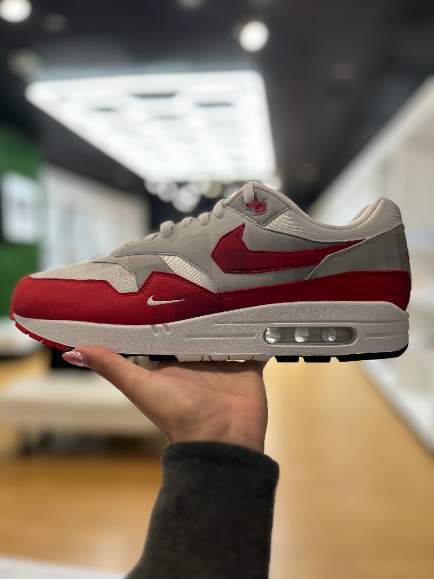 Air Max 1 Low Poly PRE-OWNED