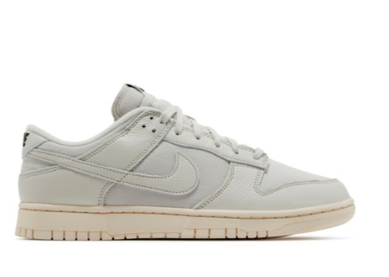 Dunk Low Premium Light Orewood Brown PRE-OWNED