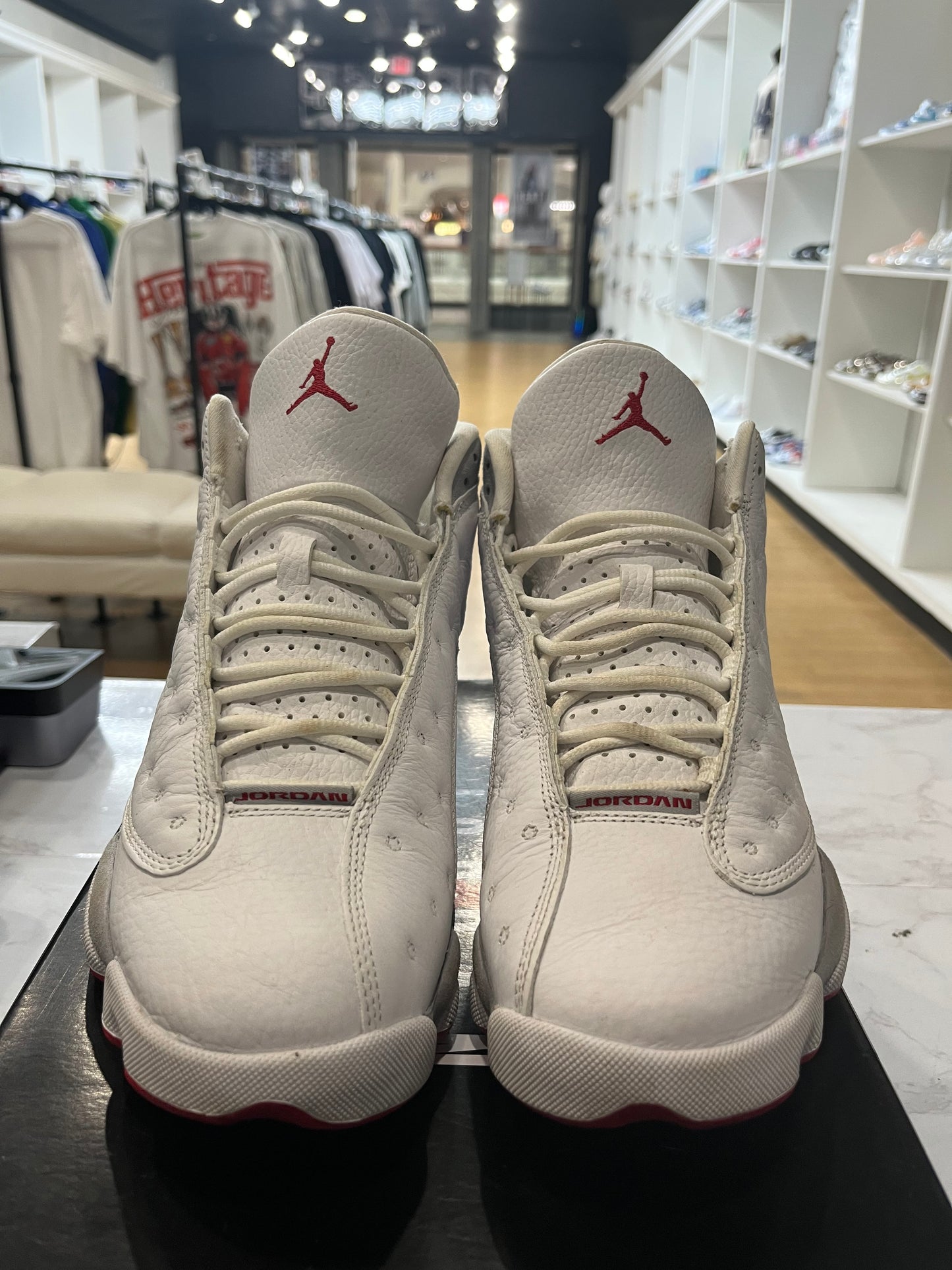 Jordan 13 Retro White Wolf Grey PRE-ONWED