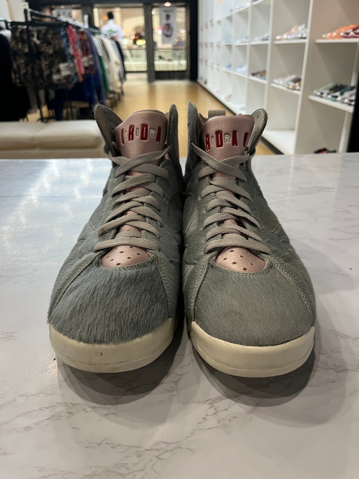 Jordan 7 Retro SE Hare 2.0 PRE-OWNED