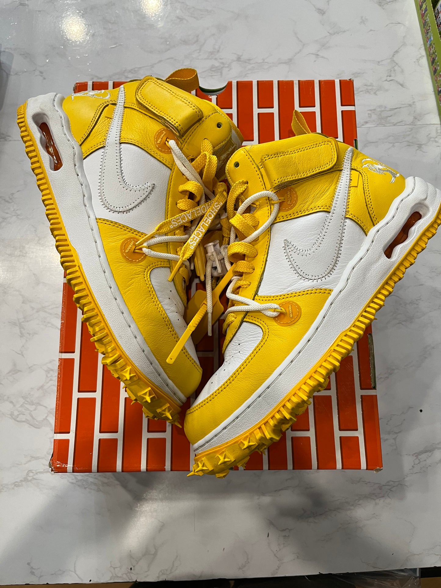 Off White X Air Force 1 Mid SP Leather Varsity Maize PRE-OWNED