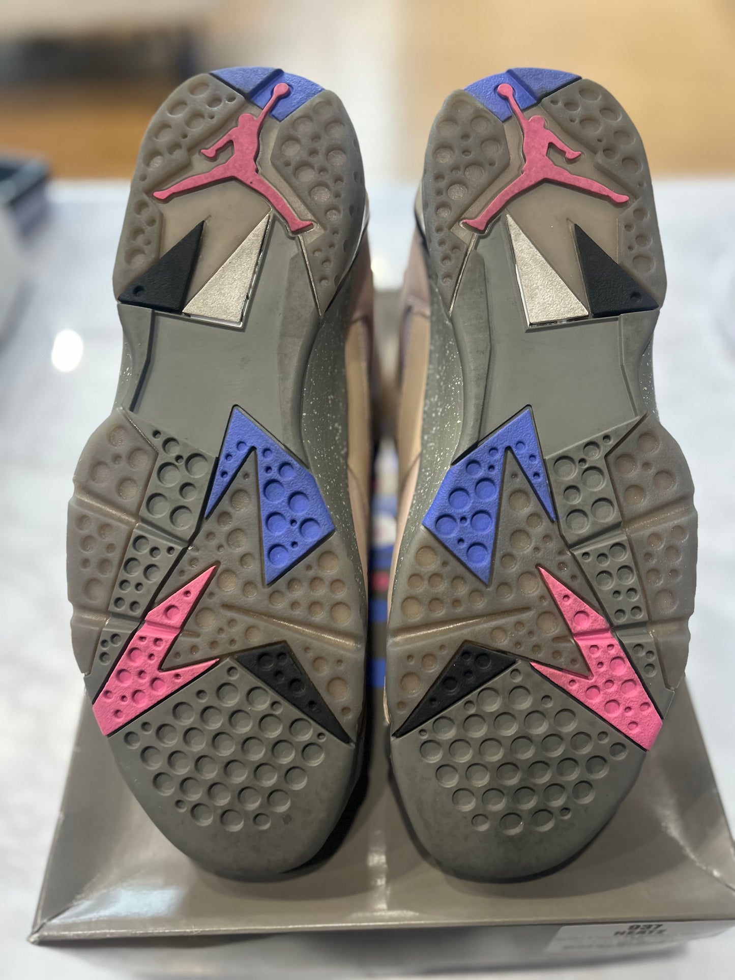 Jordan 7 Retro SE Sapphire PRE-OWNED