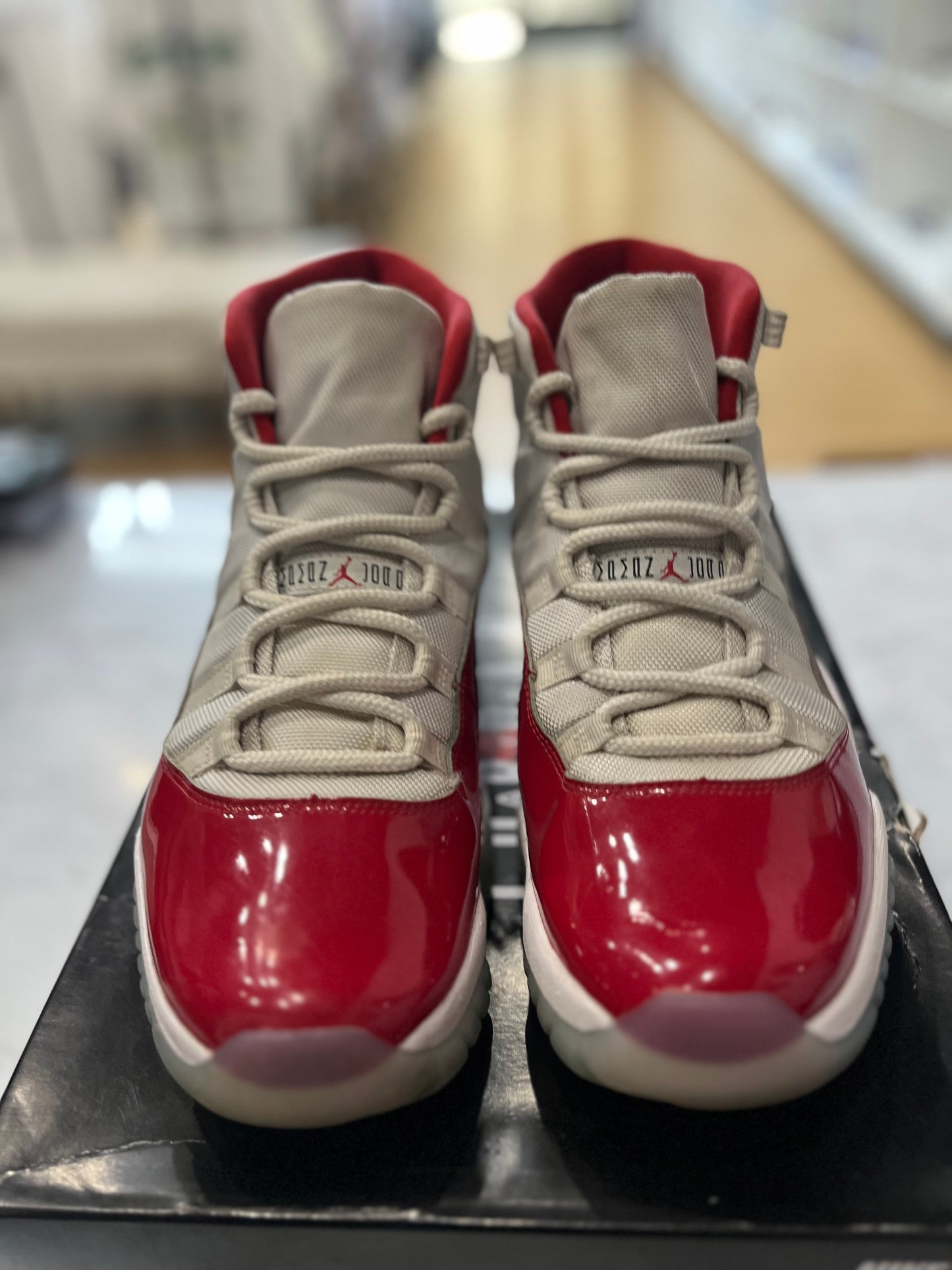 Jordan 11 Retro Cherry PRE-OWNED