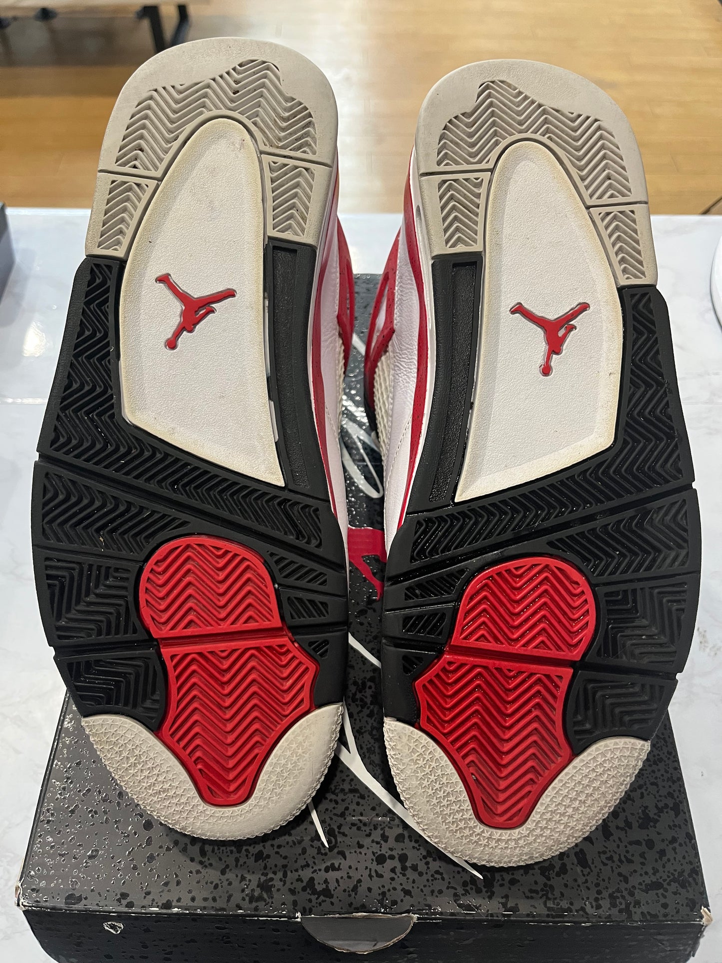 Jordan 4 Retro Red Cement PRE-OWNED