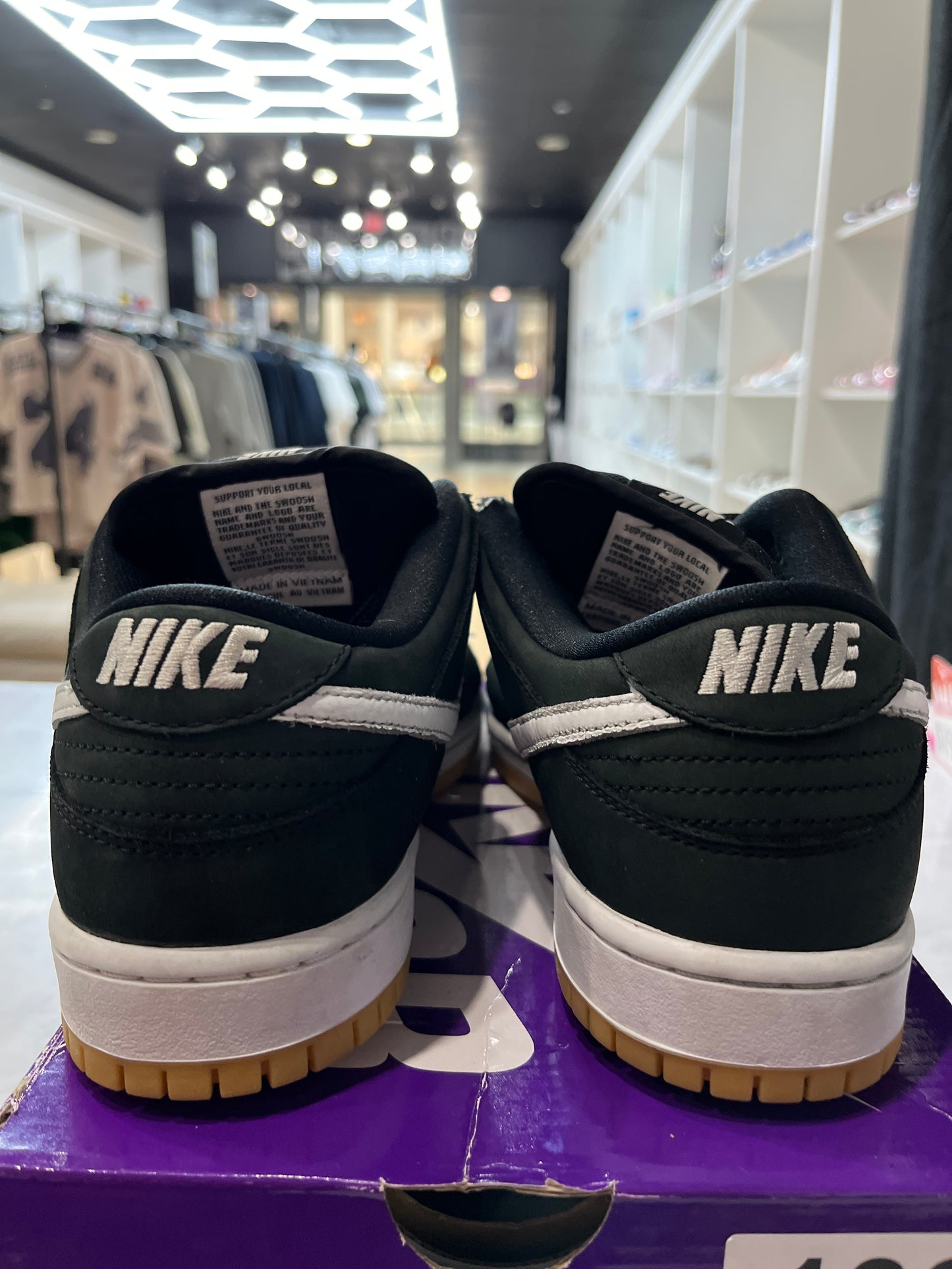 Dunk Low SB Black Gum PRE-OWNED