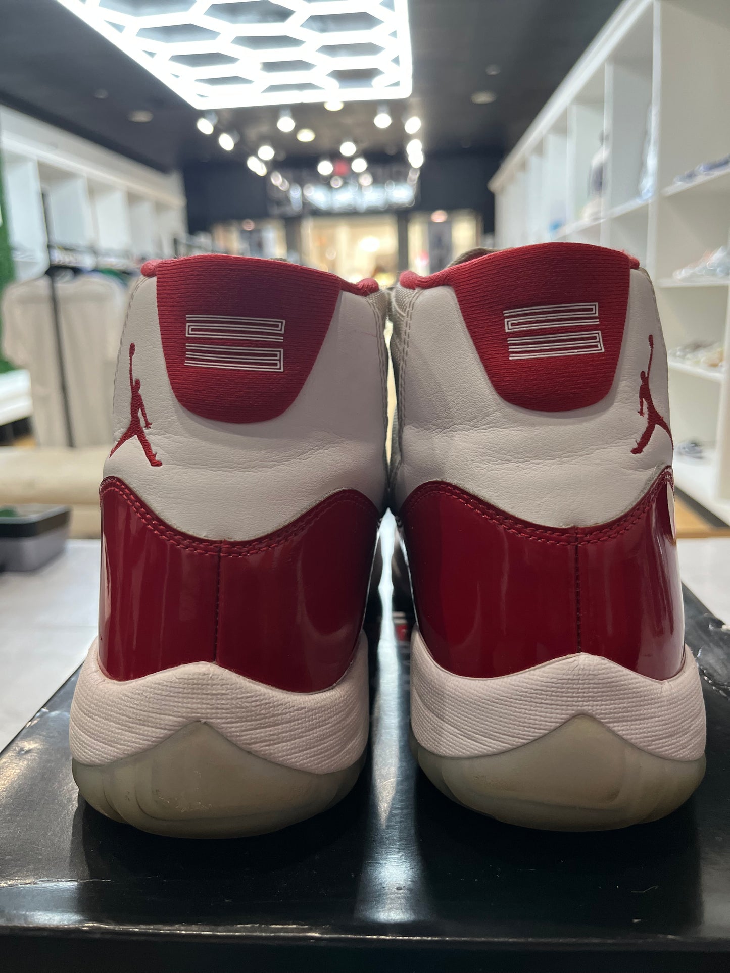 Jordan 11 Retro Cherry PRE-OWNED