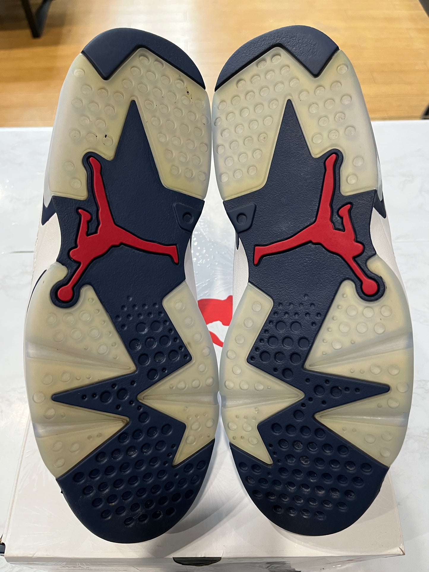 Jordan 6 Retro Olympic 2024 PRE-OWNED