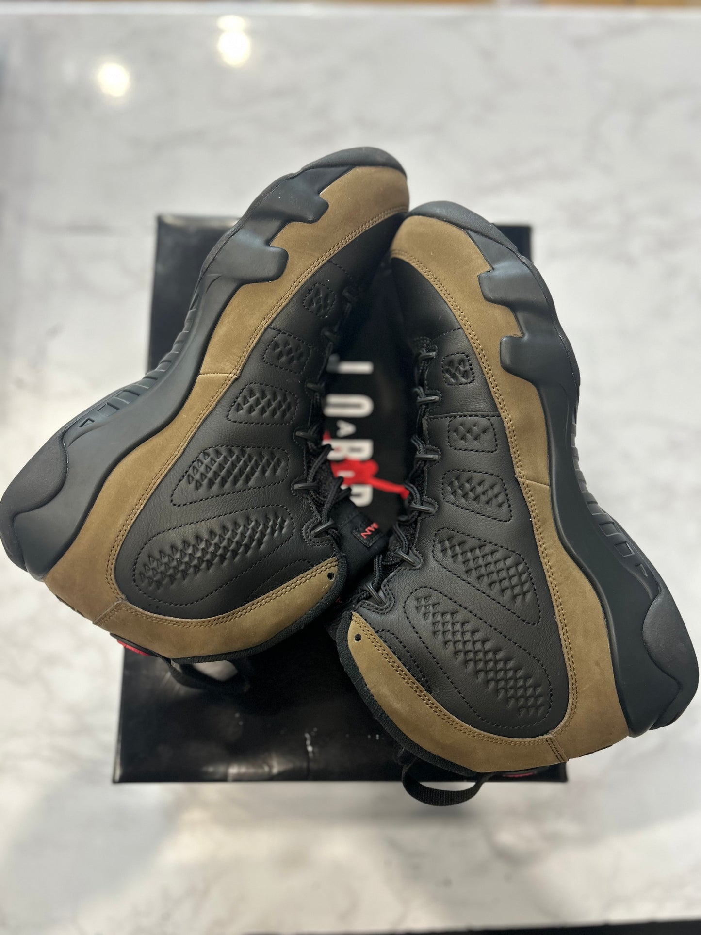 Jordan 9 Retro Olive  PRE-OWNED