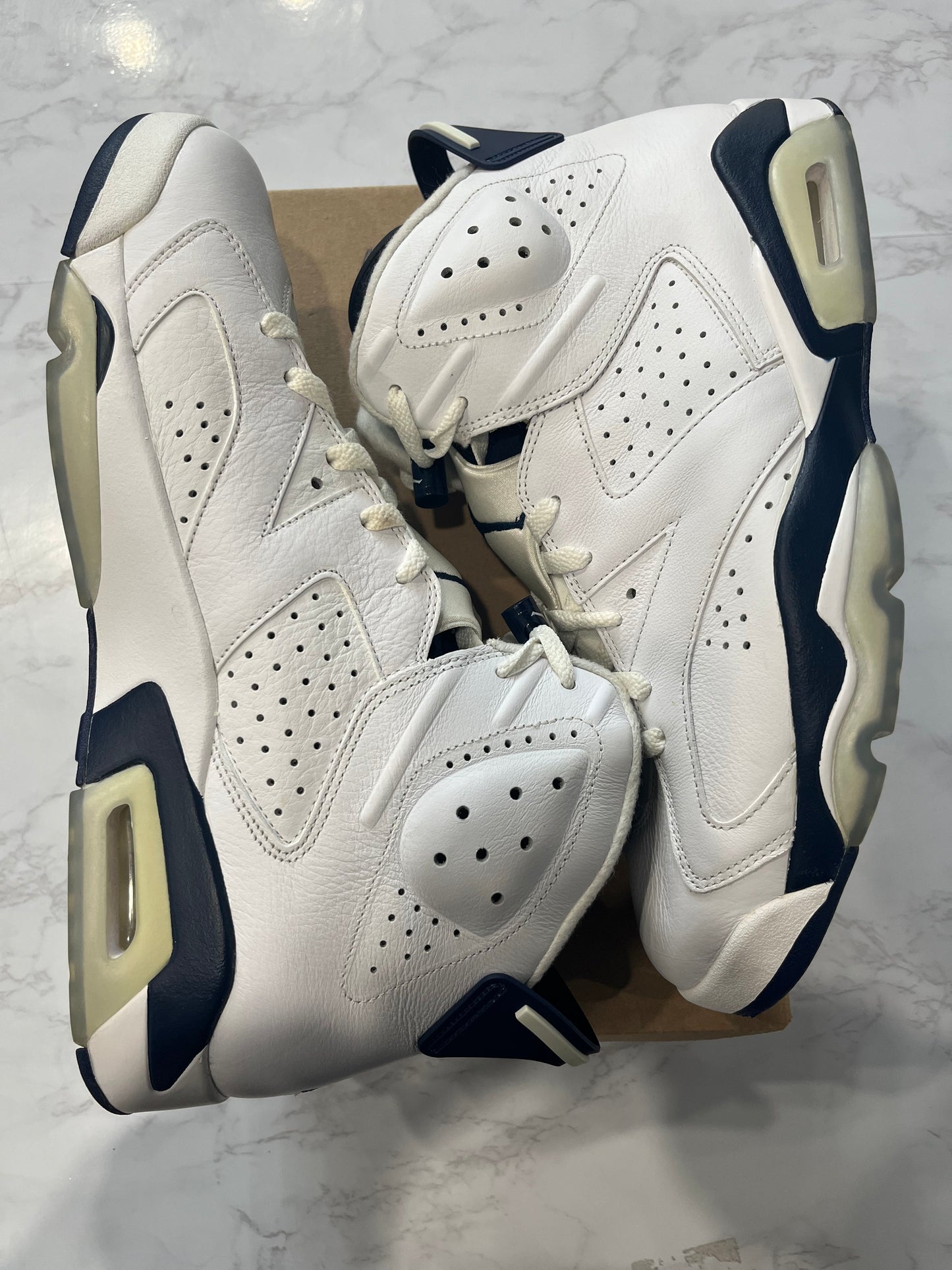 Jordan 6 Retro Midnight Navy 2022 PRE-OWNED