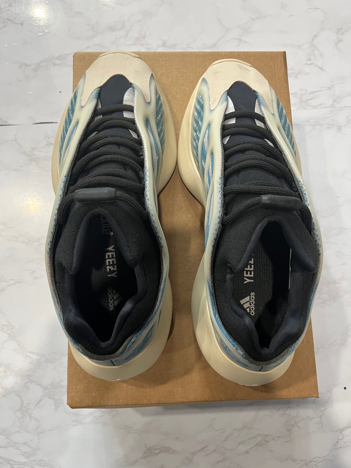 Yeezy 700 V3 Kyanite PRE-OWNED