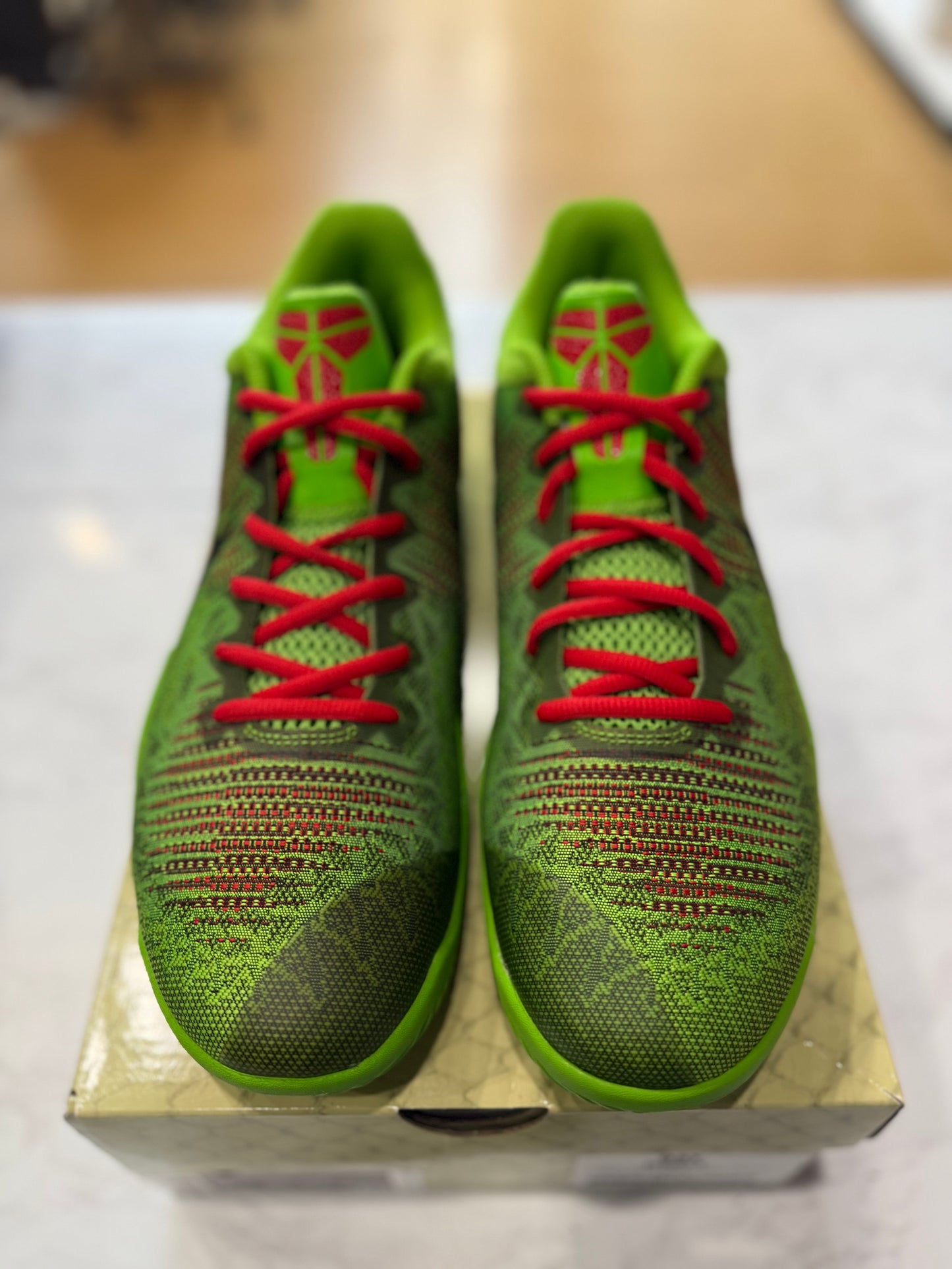 Mamba Rage Grinch PRE-OWNED