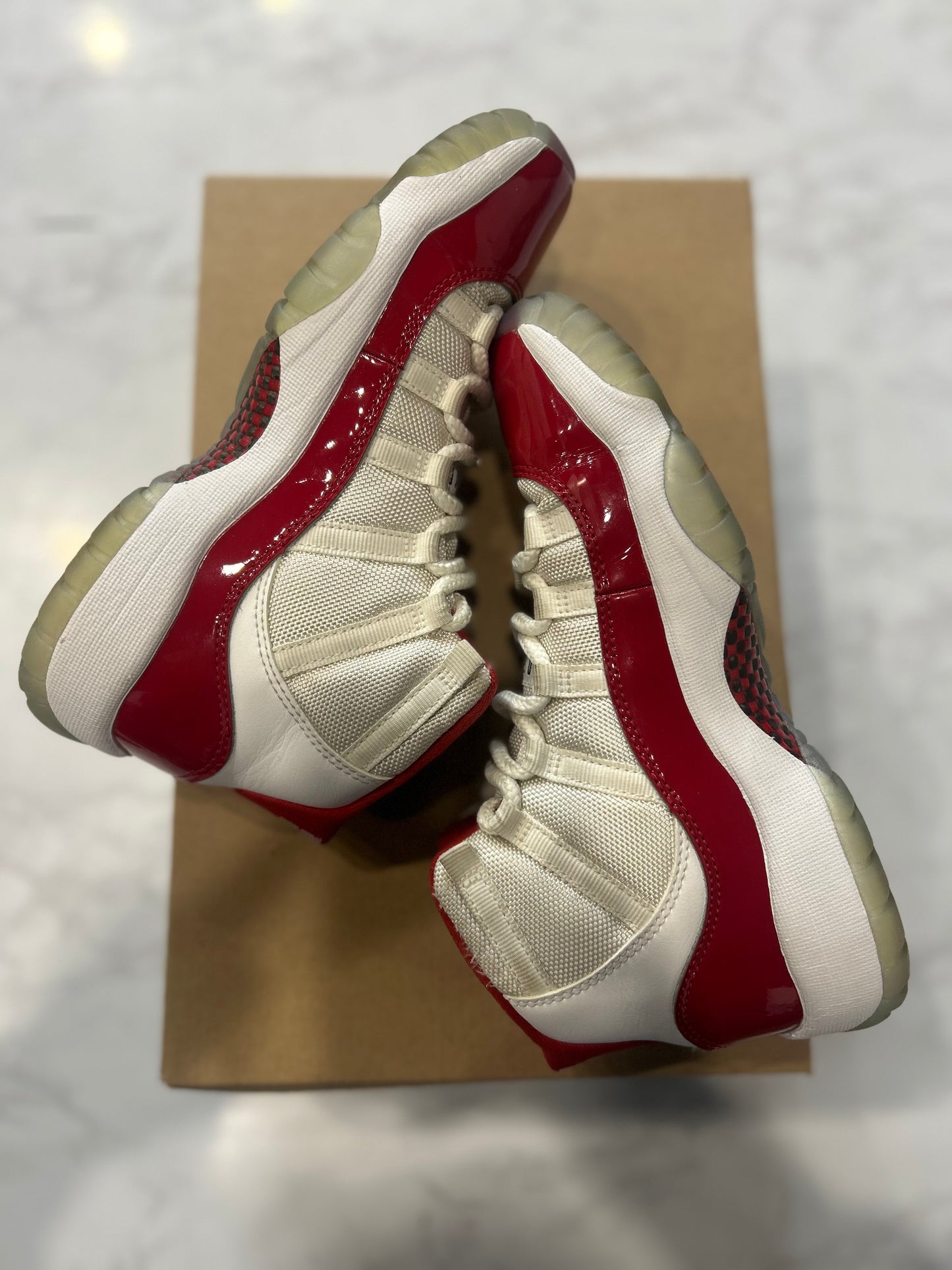 Jordan 11 Retro GS Cherry PRE-OWNED