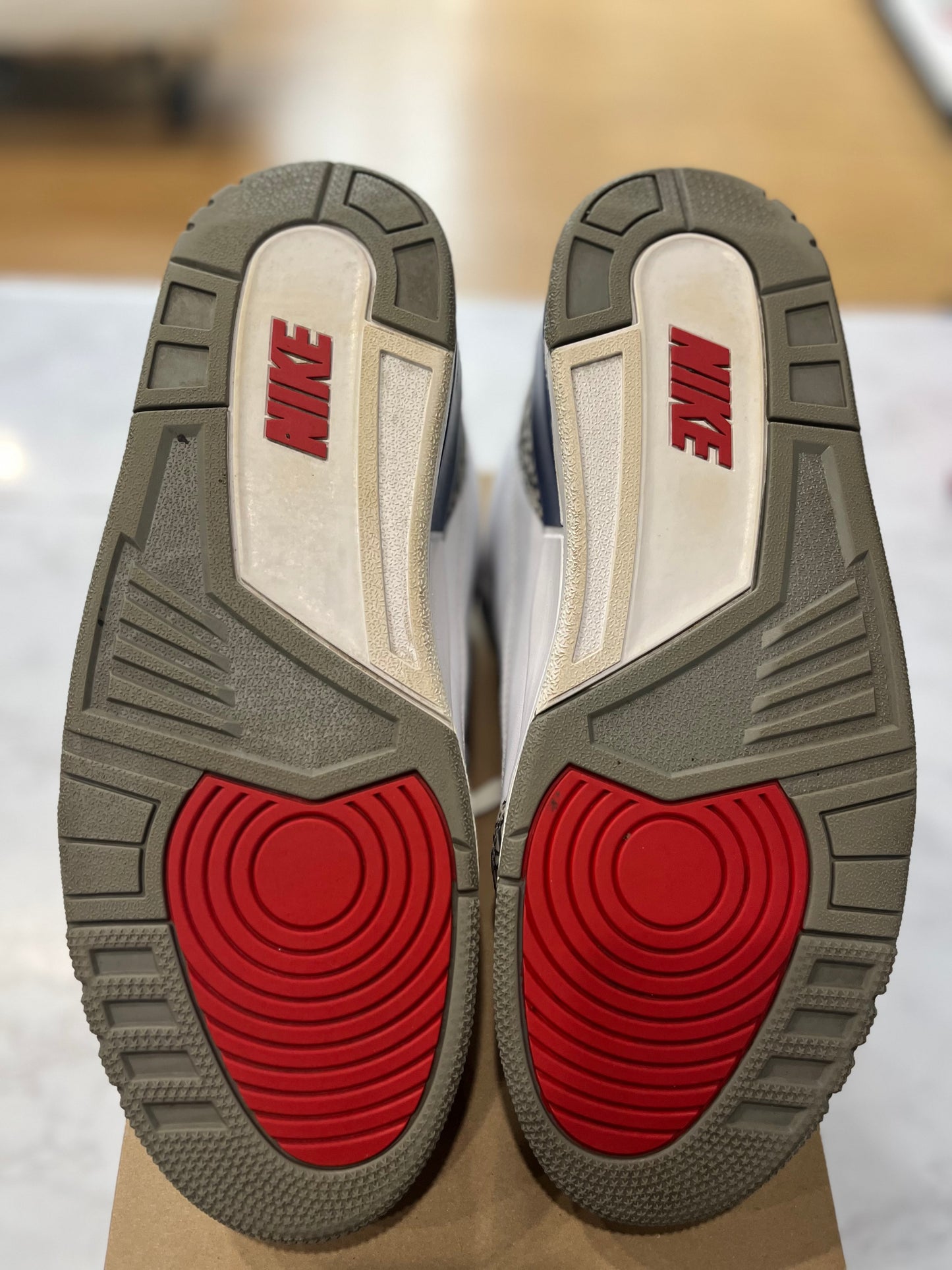 Jordan 3 Retro OG True Blue 2016 PRE-OWNED