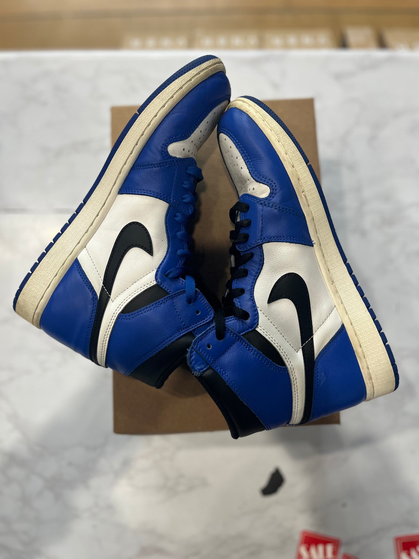 Jordan 1 Retro High OG Game Royal PRE-OWNED