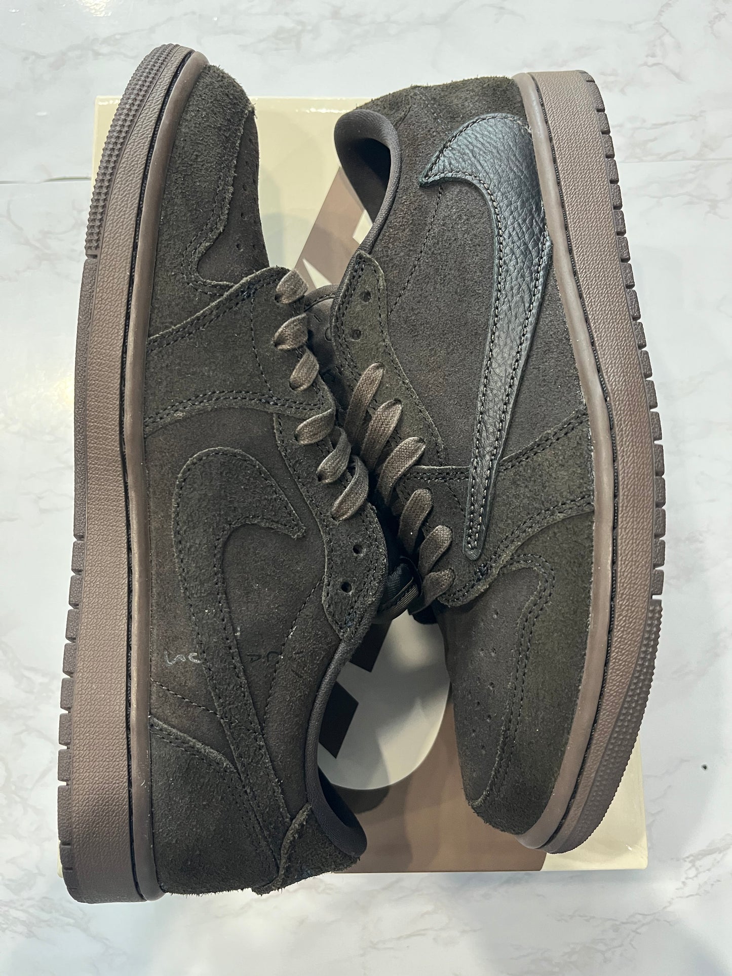 Travis Scott X Jordan 1 Low OG SP Velvet Brown PRE-OWNED