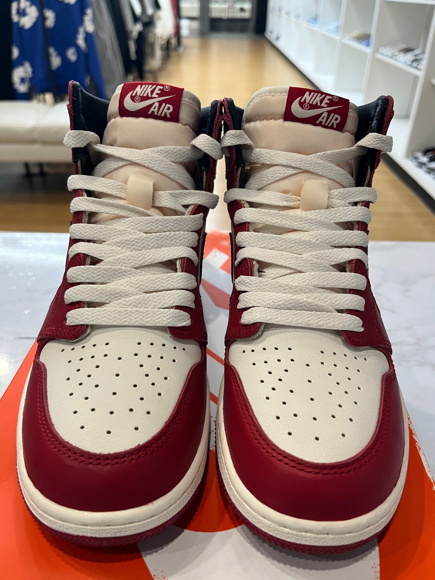 Jordan 1 Retro High OG GS Chicago Lost PRE-OWNED