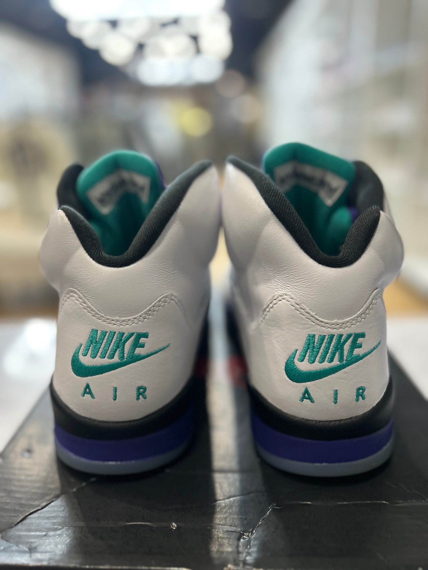 Jordan 5 Retro Grape 2025 PRE-OWNED