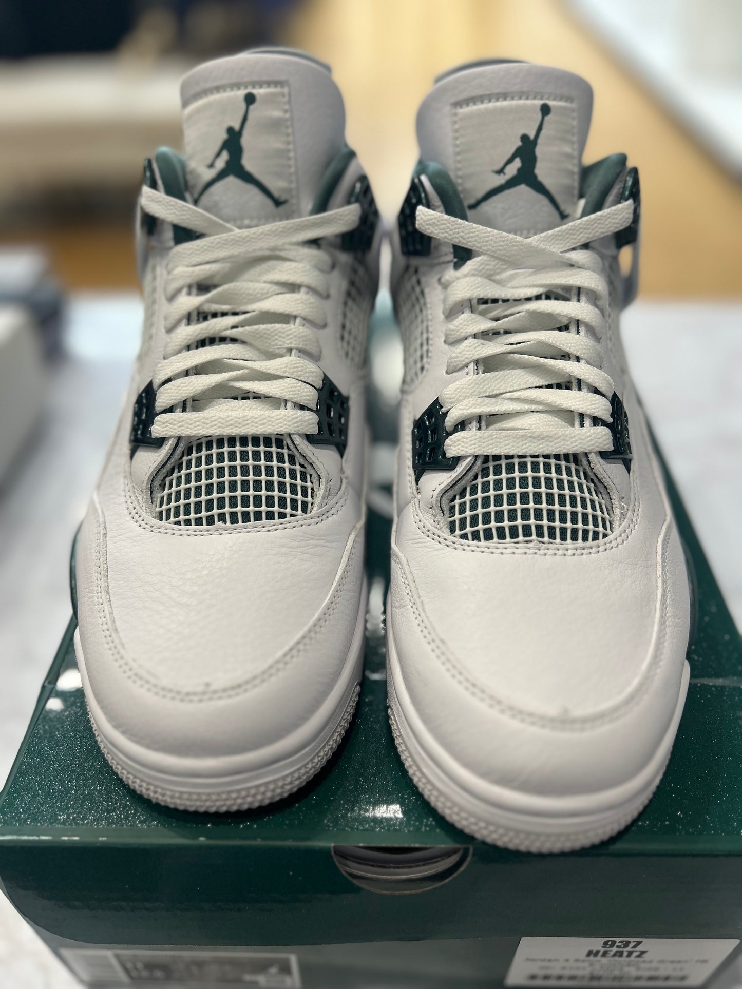 Jordan 4 Retro Oxidized Green PRE-OWNED