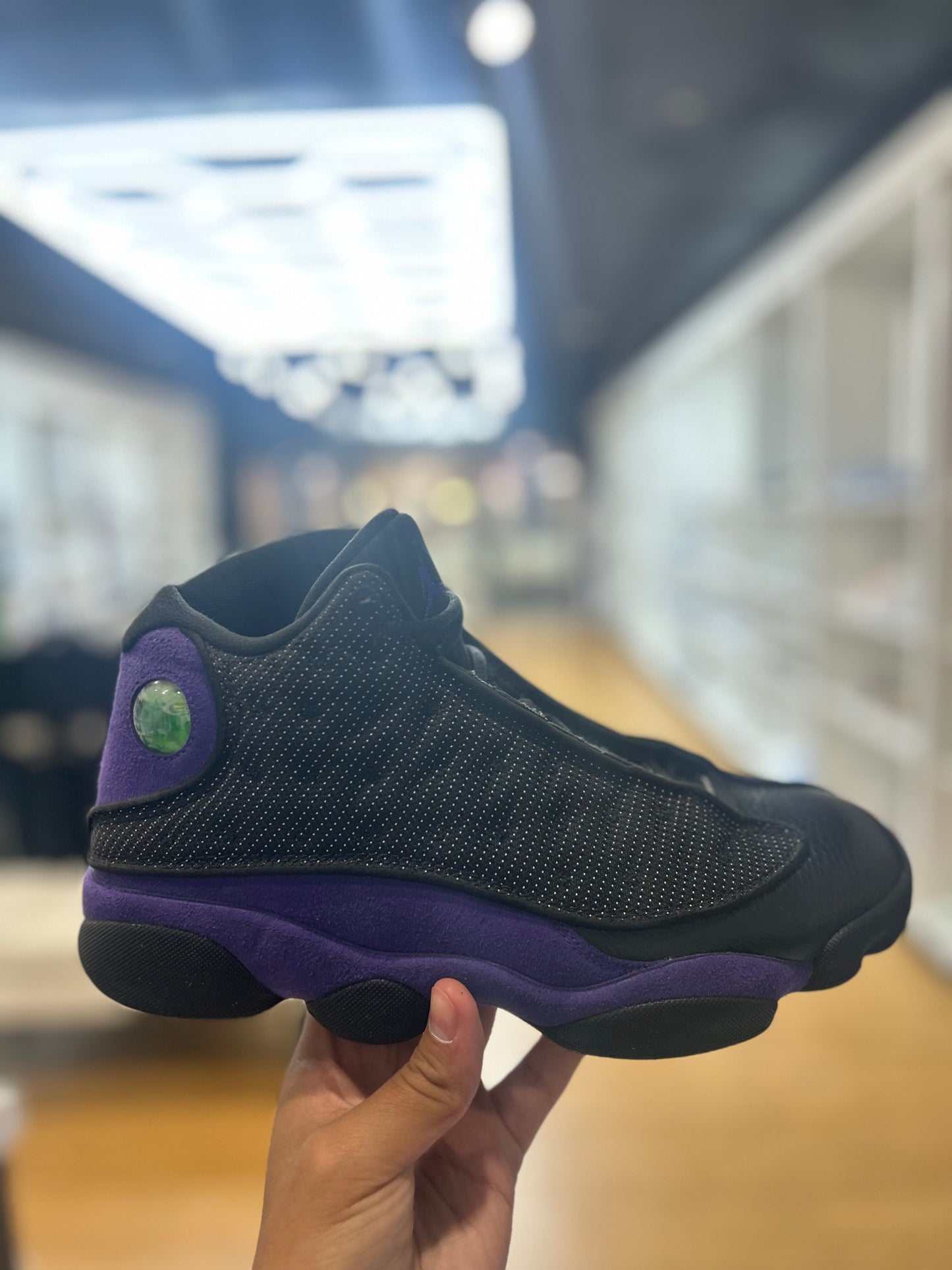 JORDAN 13 RETRO COURT PURPLE PRE-OWNED