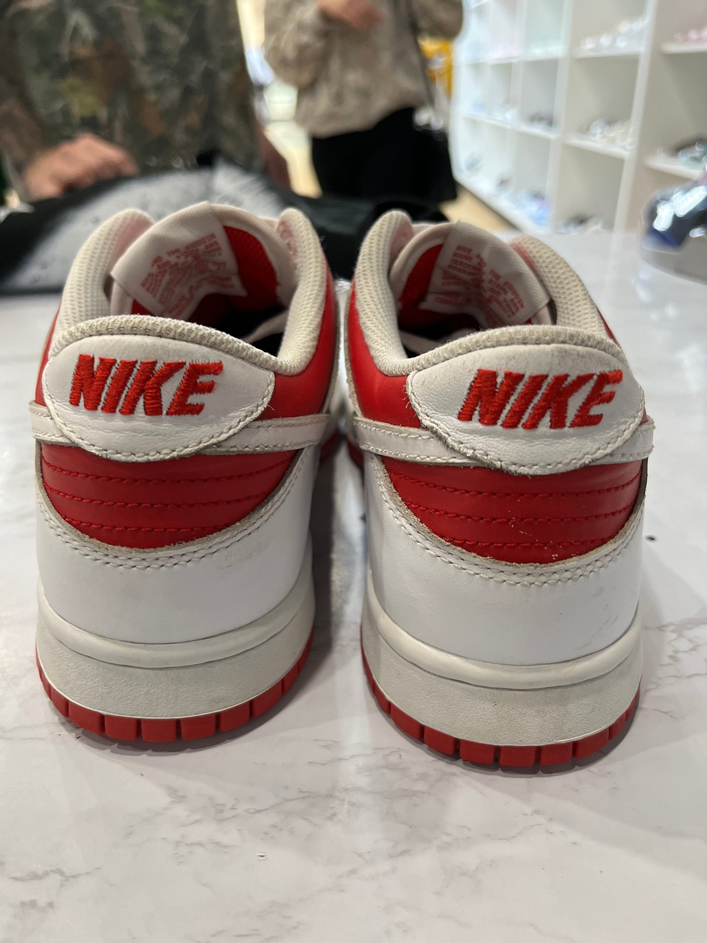 Dunk low championship red gs PRE-OWNED
