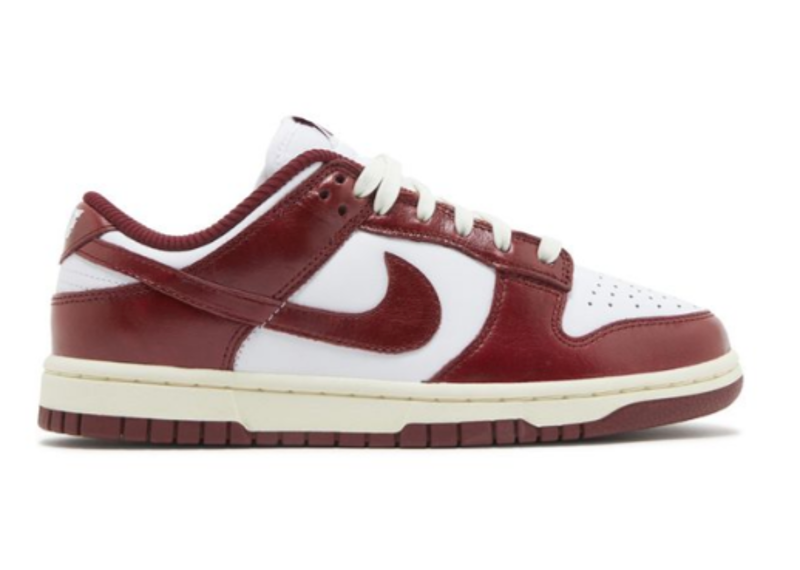 Wmns Dunk Low Premium Vintage Red PRE-OWNED