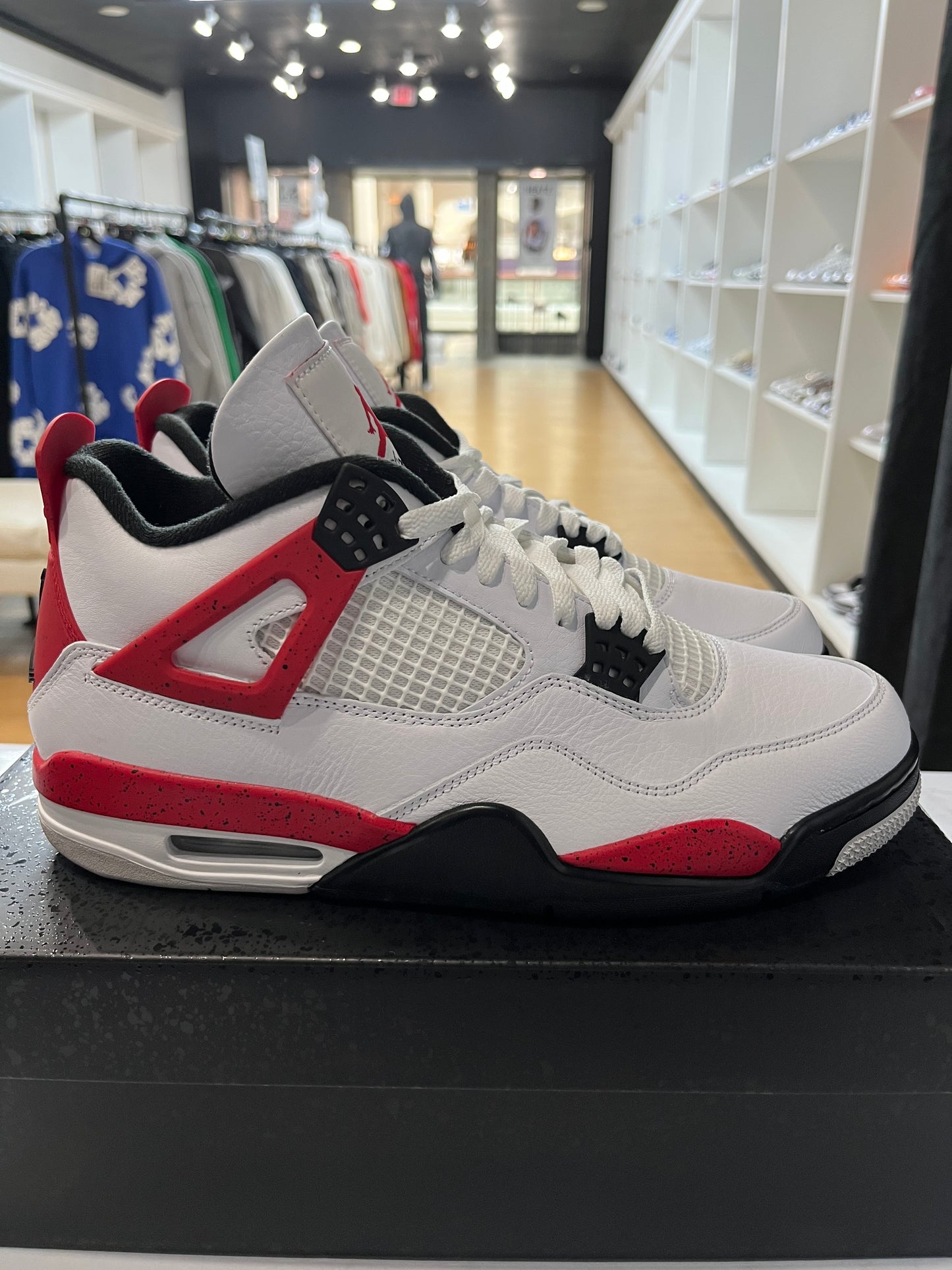 Jordan 4 Retro Red Cement PRE-OWNED