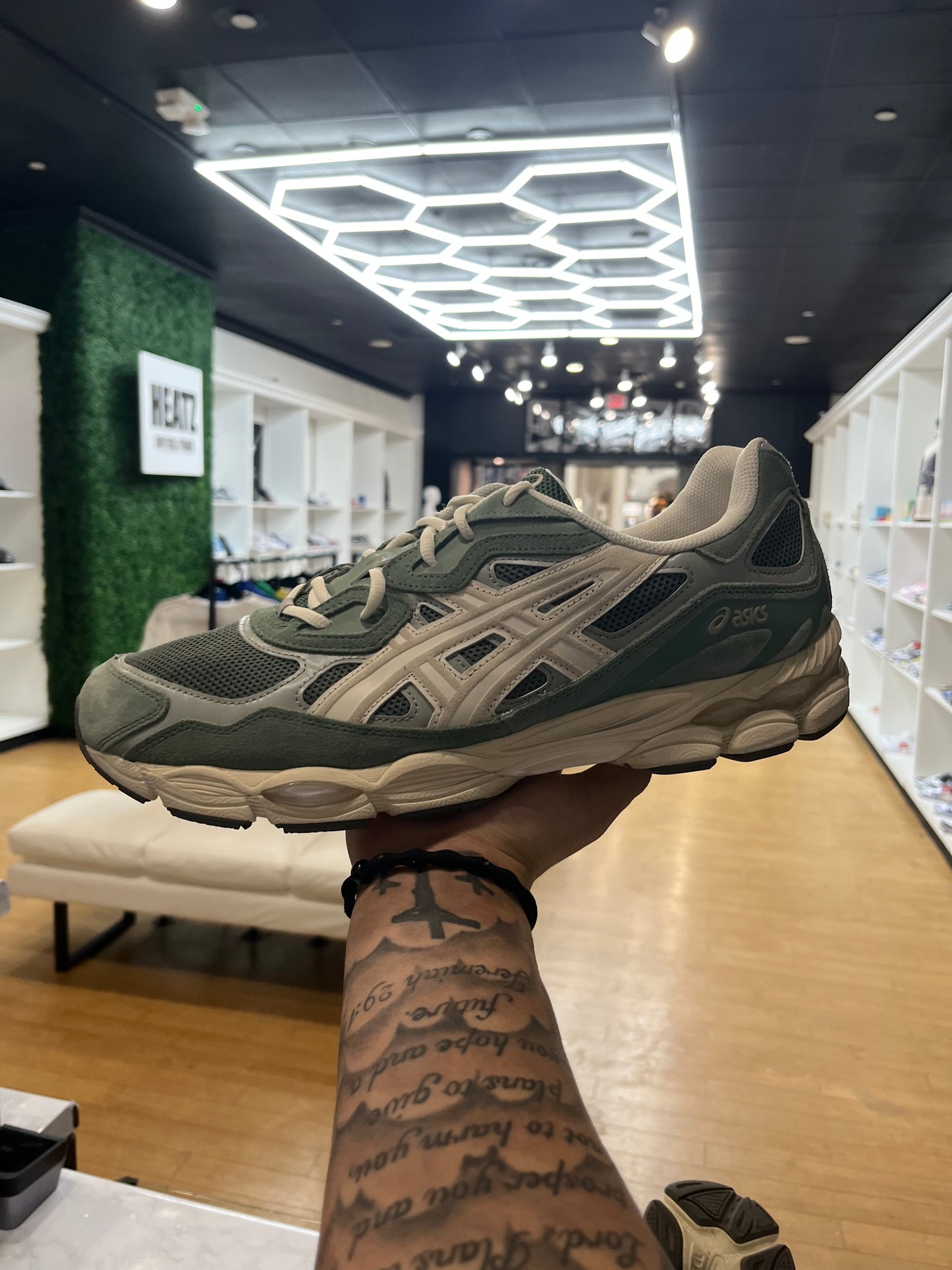 Gel NYC Ivy Smoke Grey PRE-OWNED