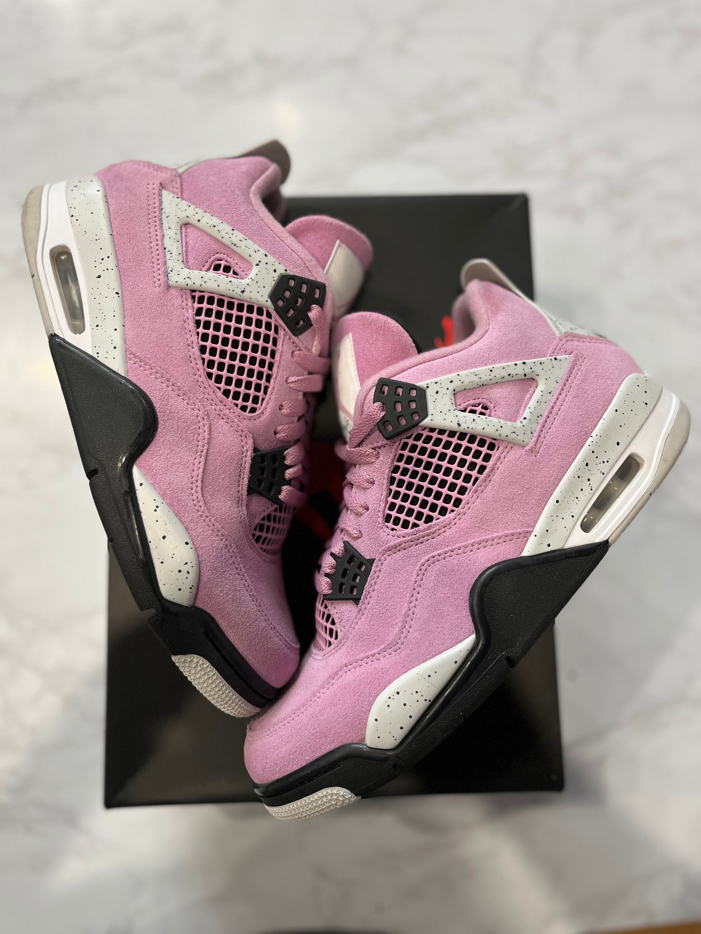 Wmns Jordan 4 Retro Orchid PRE-OWNED