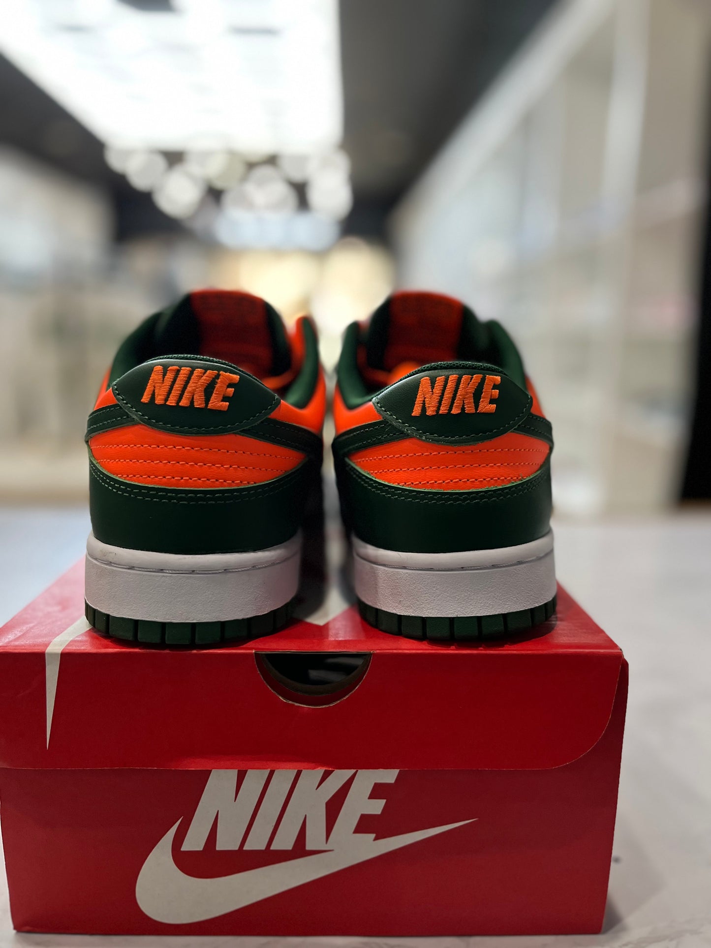 Dunk Low Miami Hurricanes PRE-OWNED