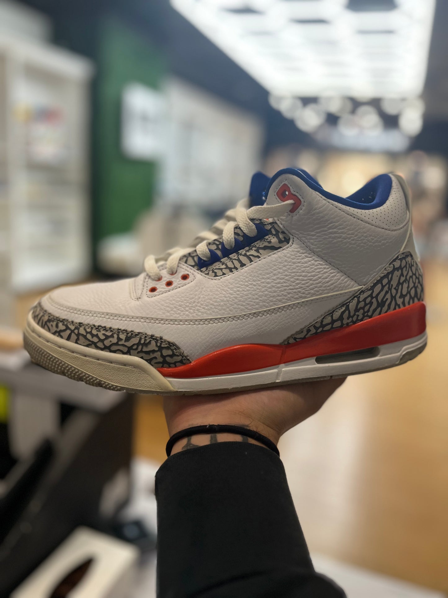 Jordan 3 Retro Knicks PRE-OWNED